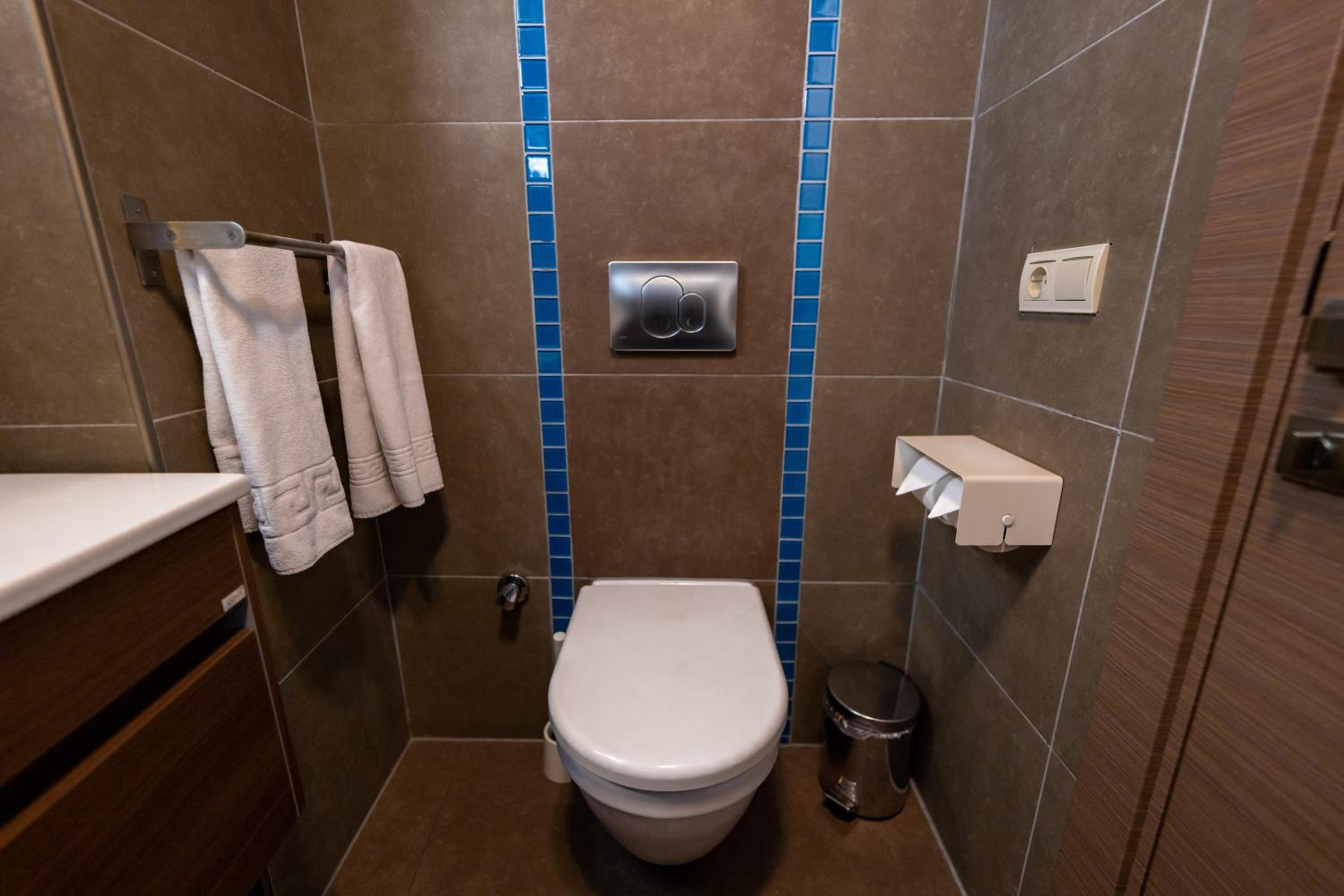 Elanaz Hotel - Image 53