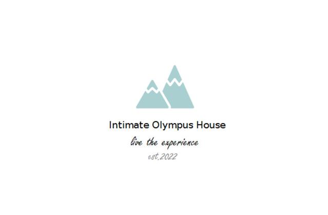 Intimate Olympus House photo 3