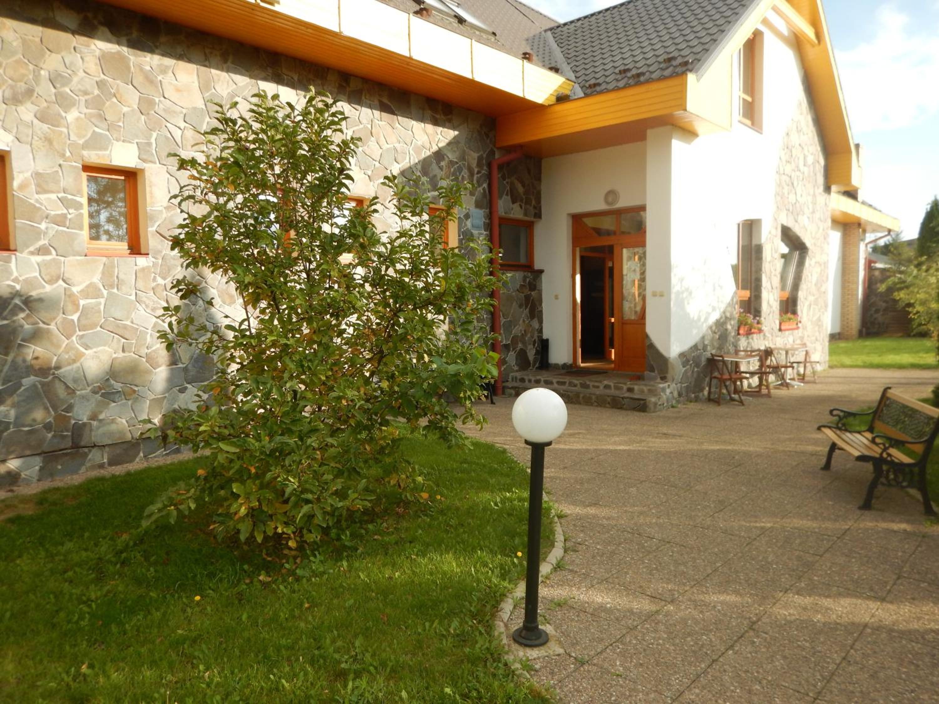 Photo 24