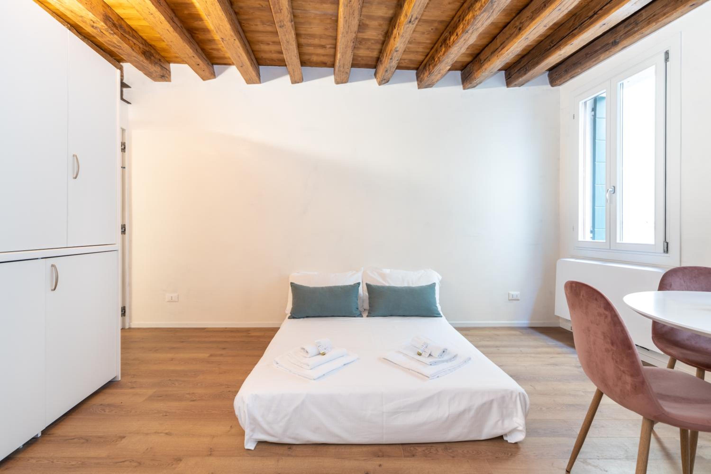 Palazzina Schiavoni by Sarlux