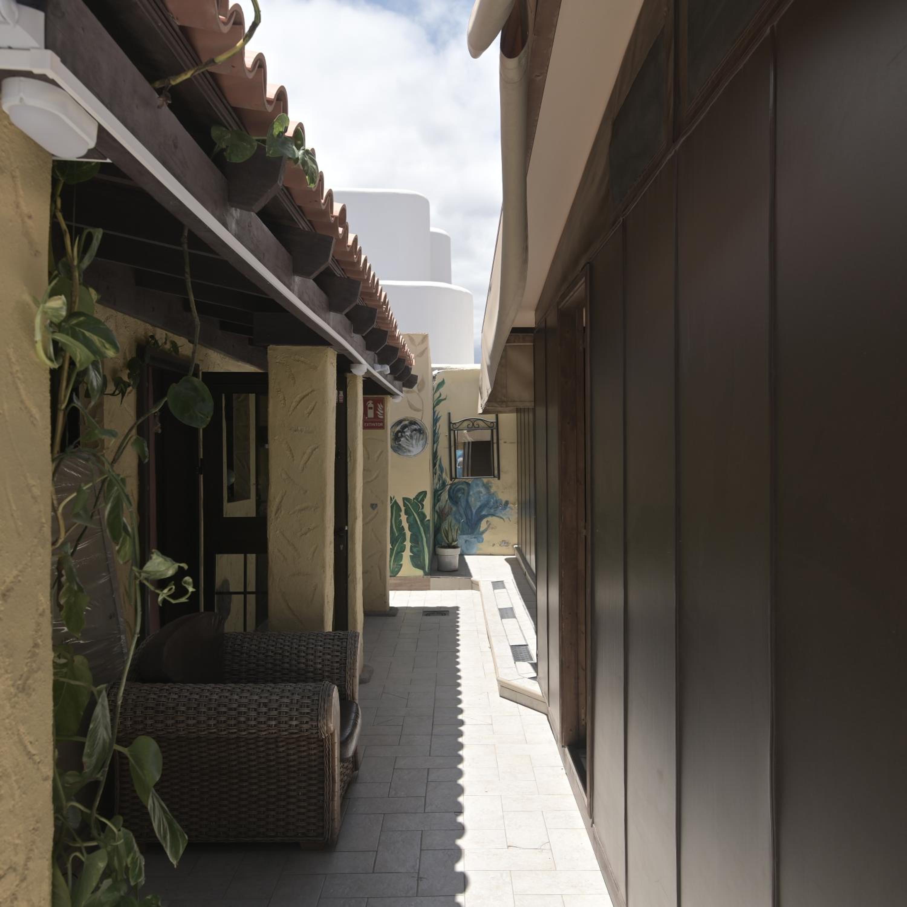 Los Amigos Nest Hostel