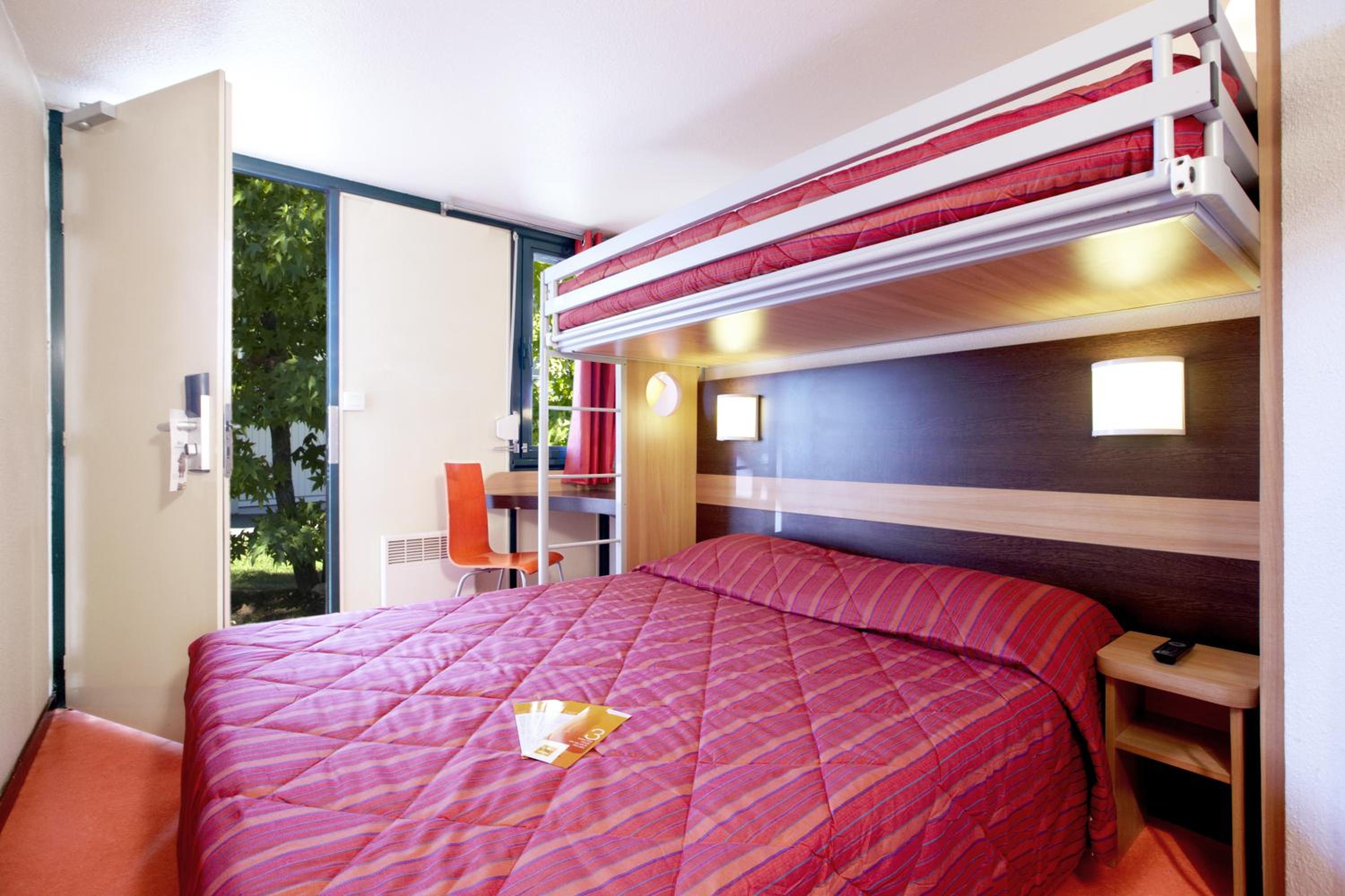 Bourges Vacations - Premiere Classe Bourges - Property Image 1