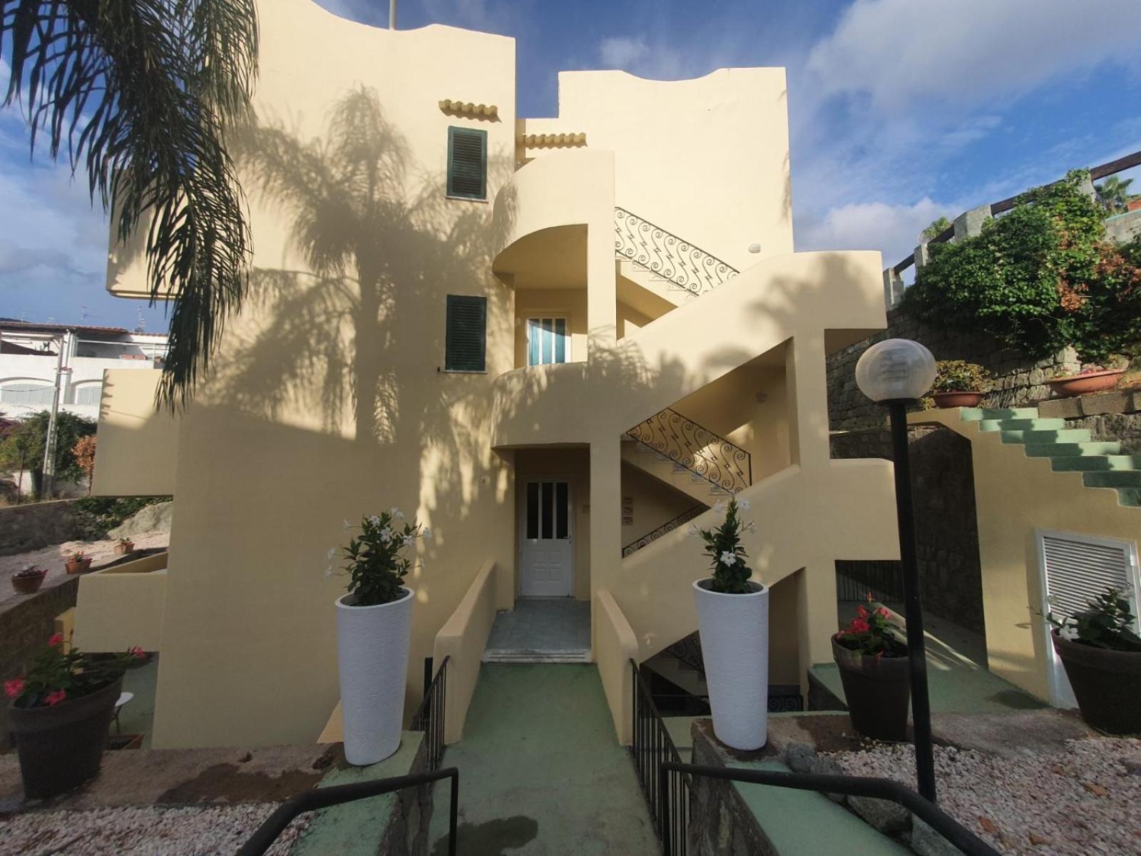 Relais Villa agave view 2