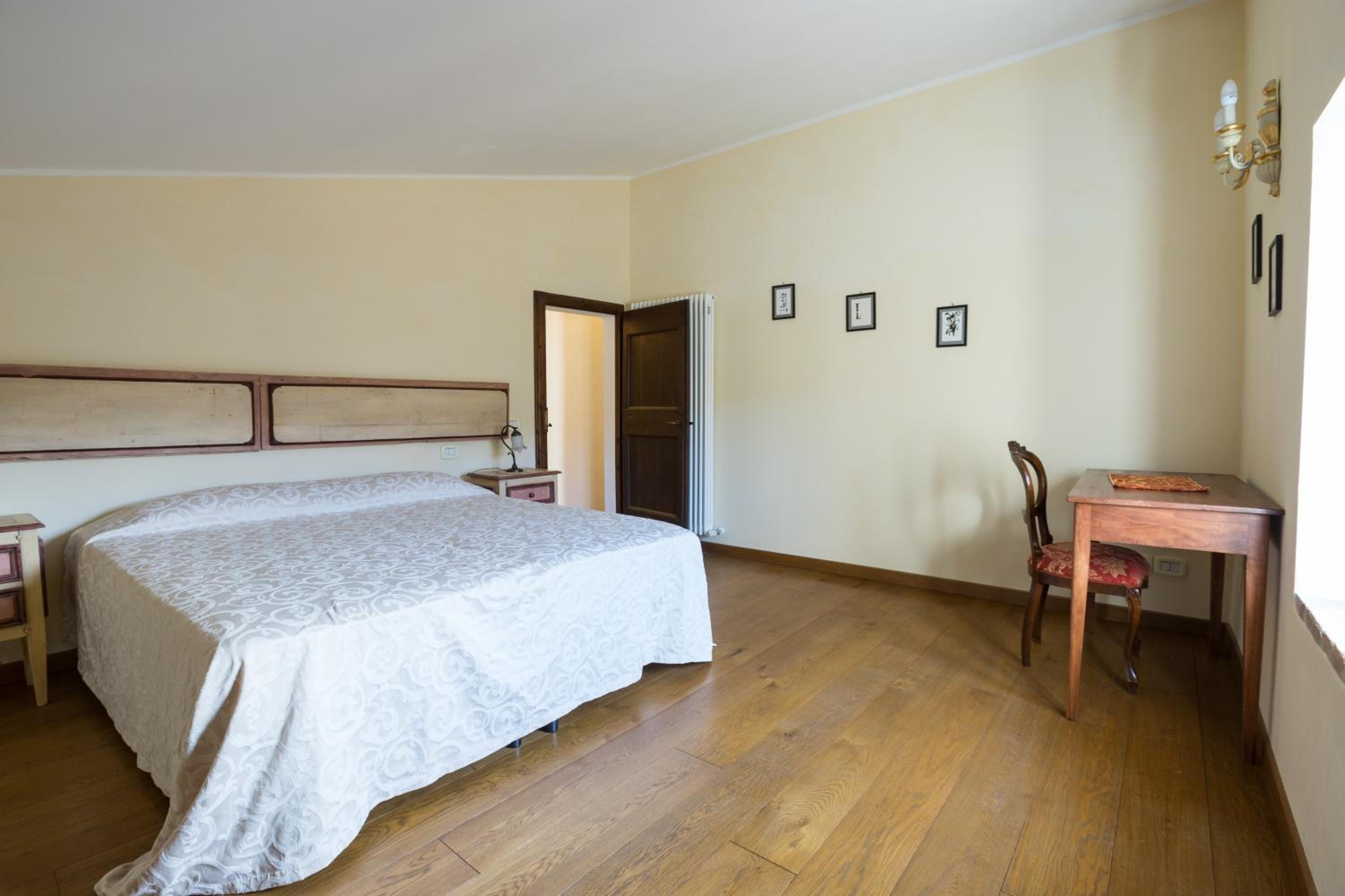 Borgo Colognola - Dimora Storica