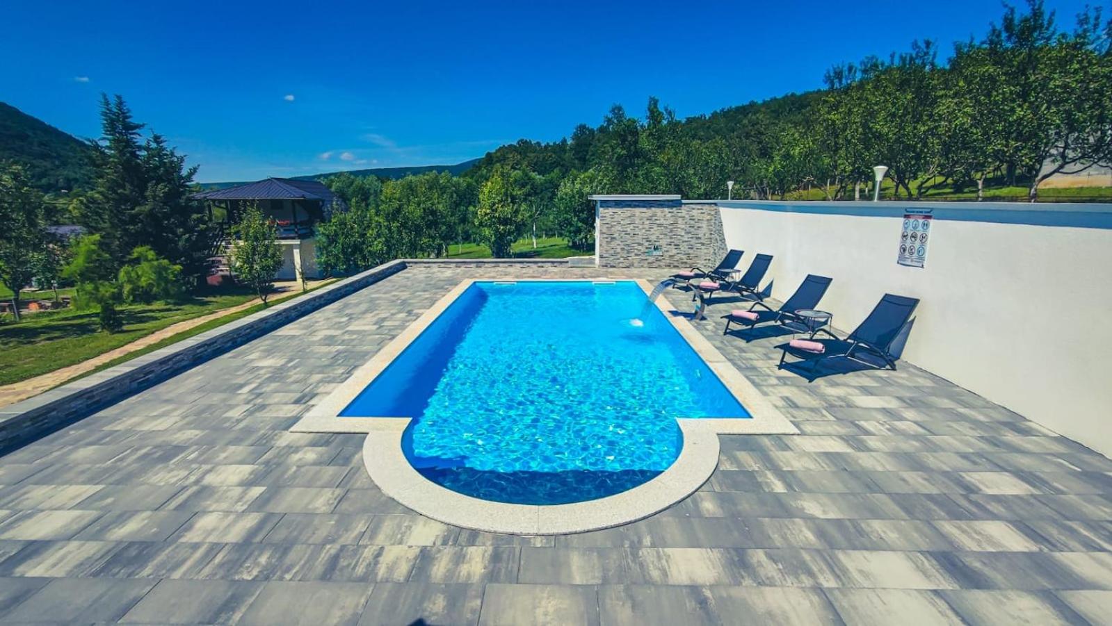 Holiday Home Emir