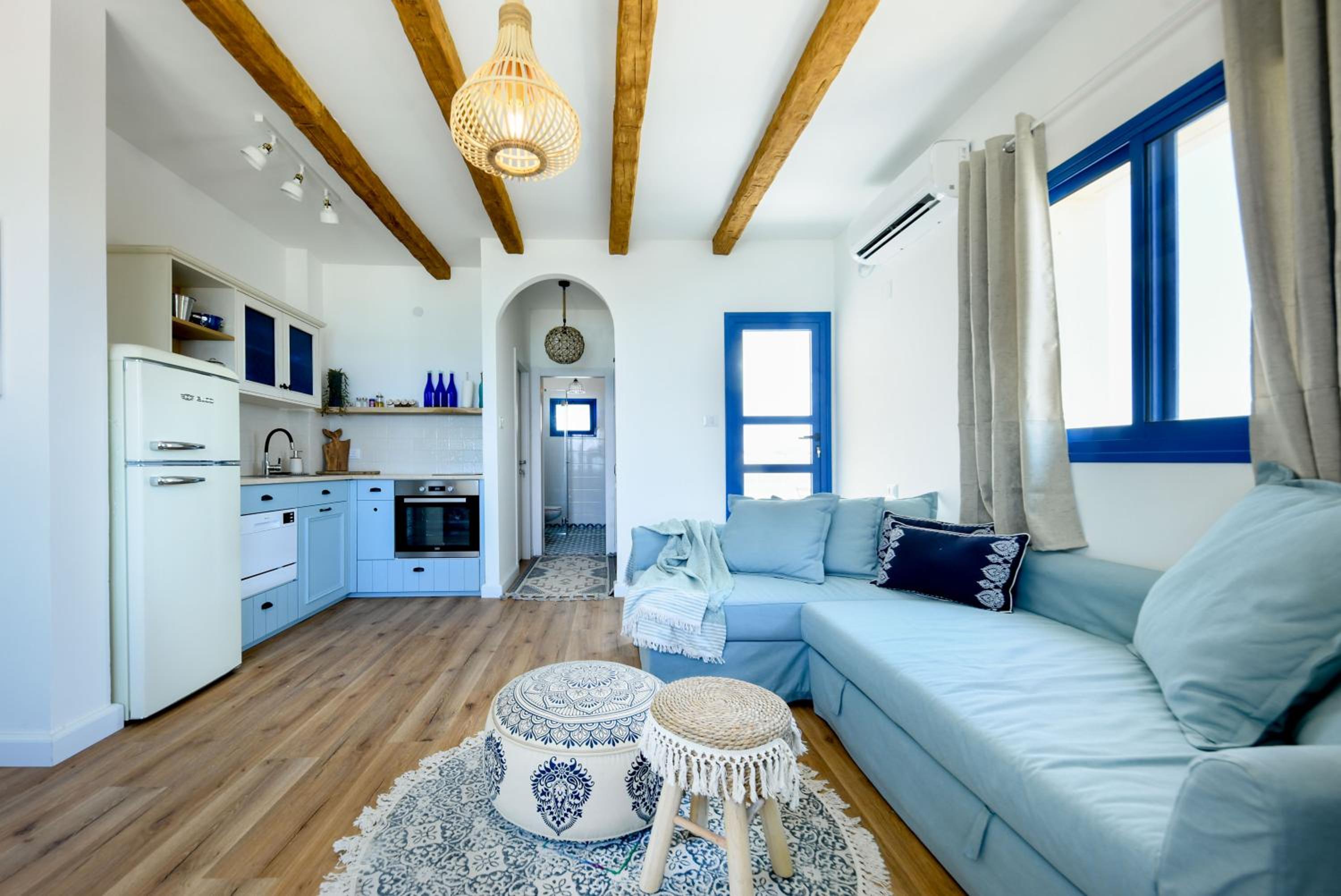 Authentic Beachfront Apartment