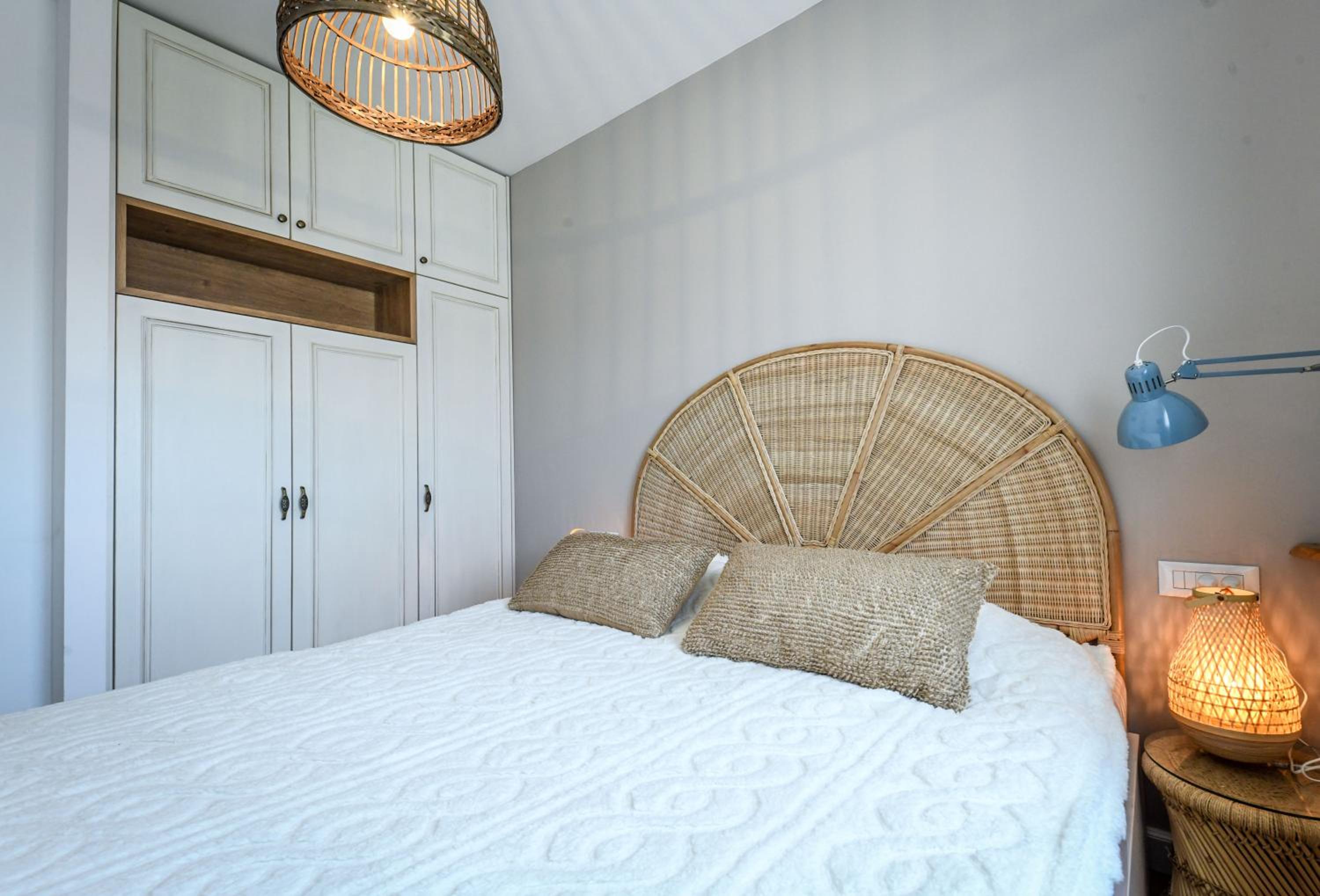 Authentic Beachfront Apartment