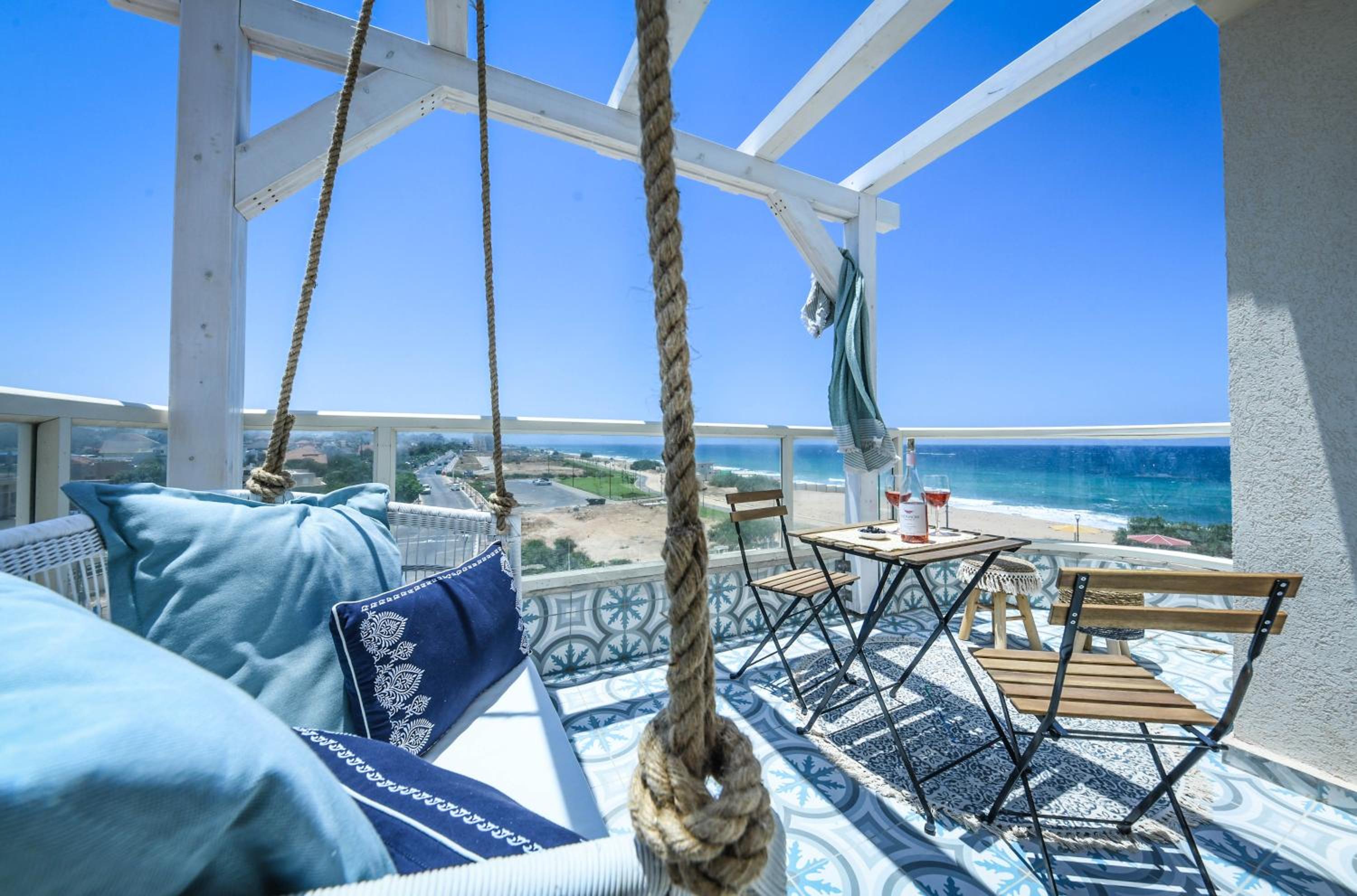 Authentic Beachfront Apartment