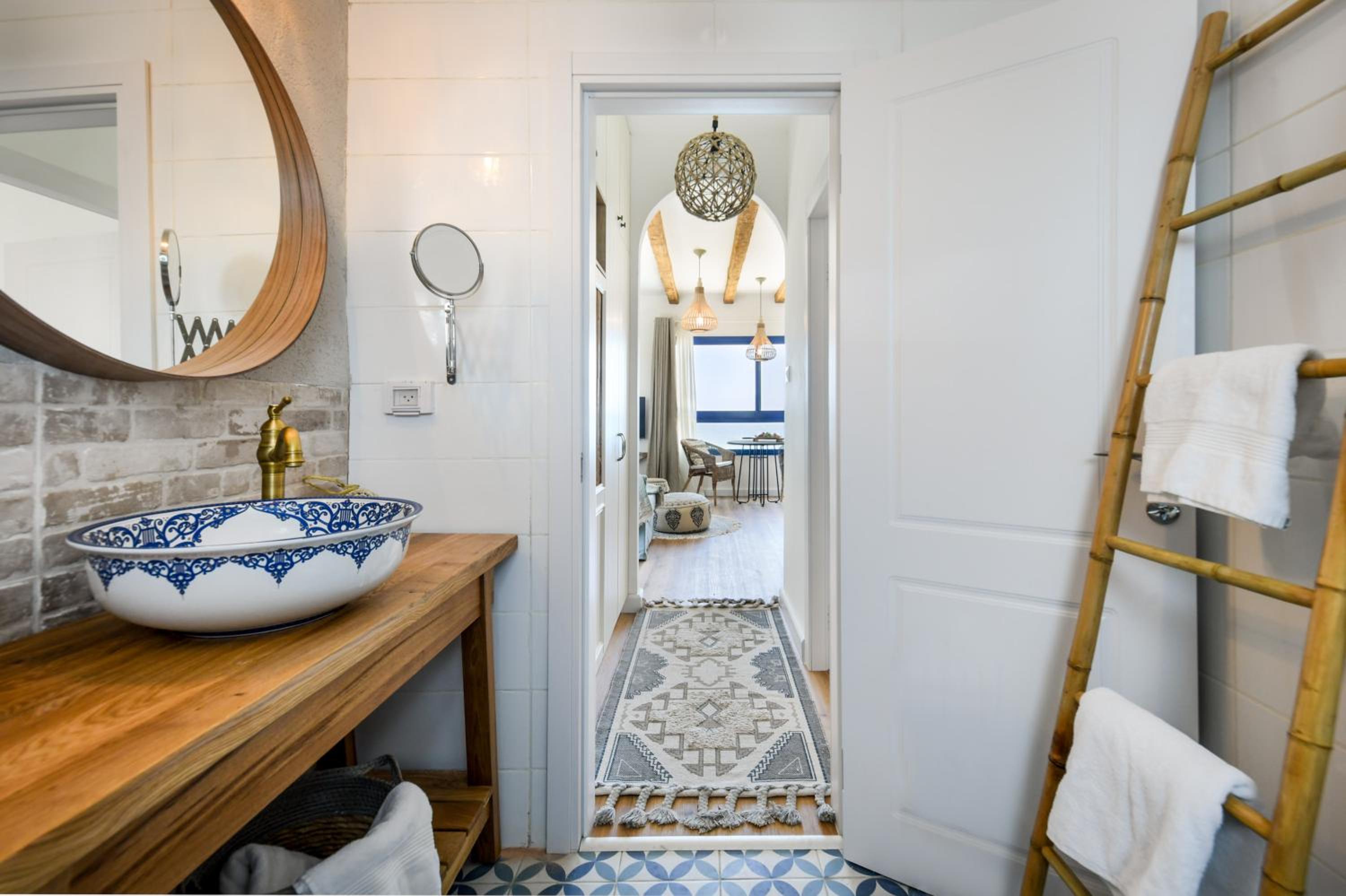 Authentic Beachfront Apartment