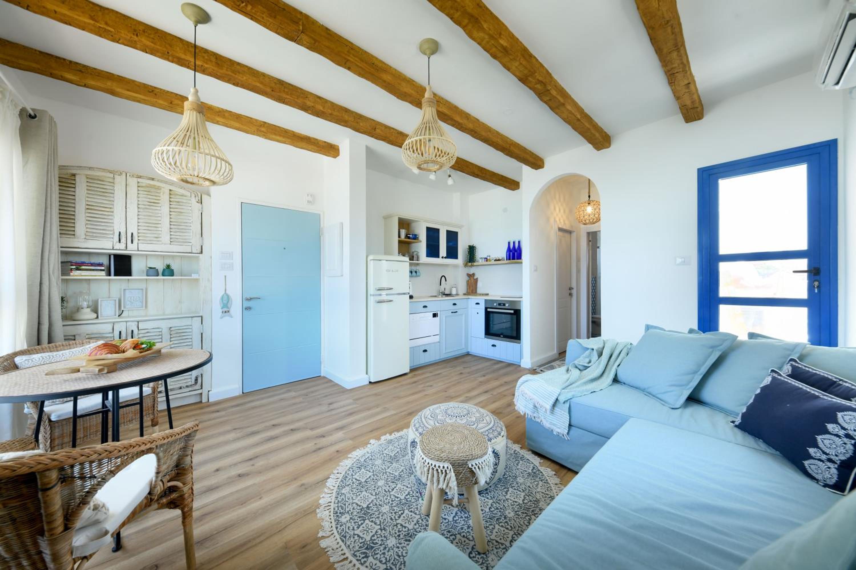 Authentic Beachfront Apartment