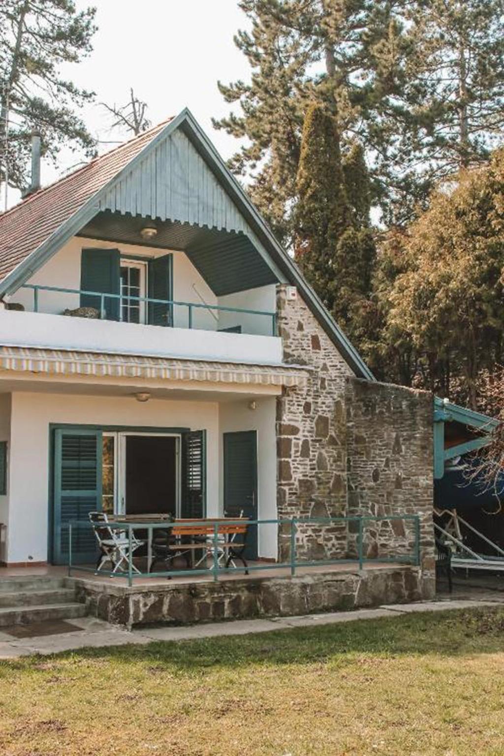 Aquilo Apartmanok view 3