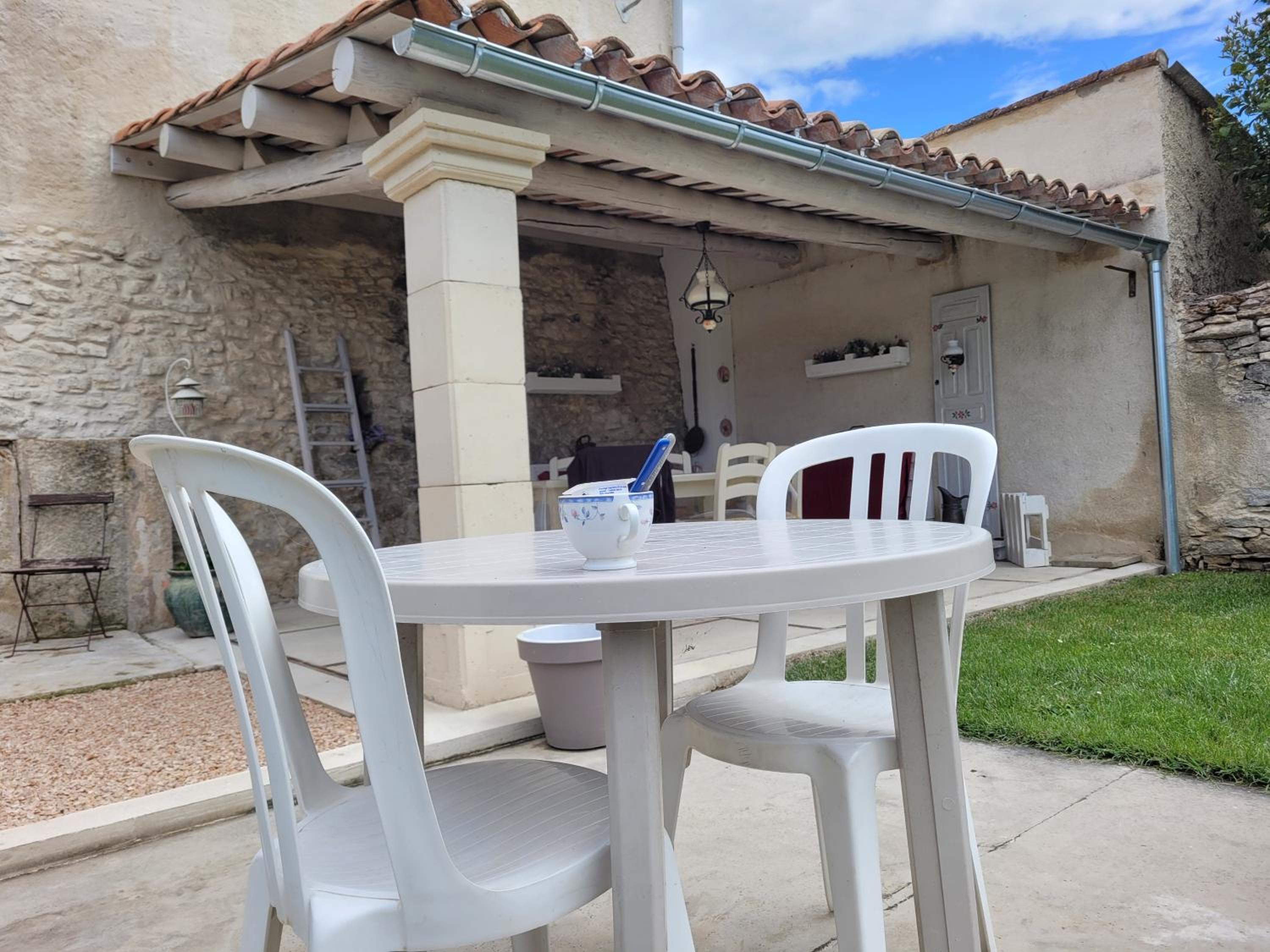 Grange Voutée avec jardin view 5