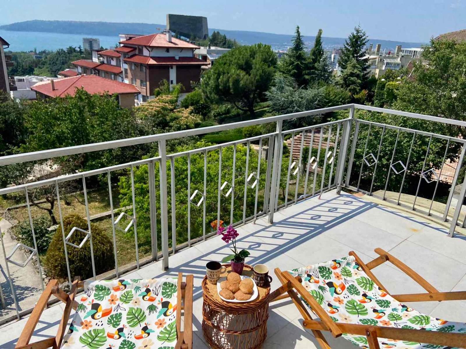 Villa Stella - private house with parking spot, pool and sea view view 5