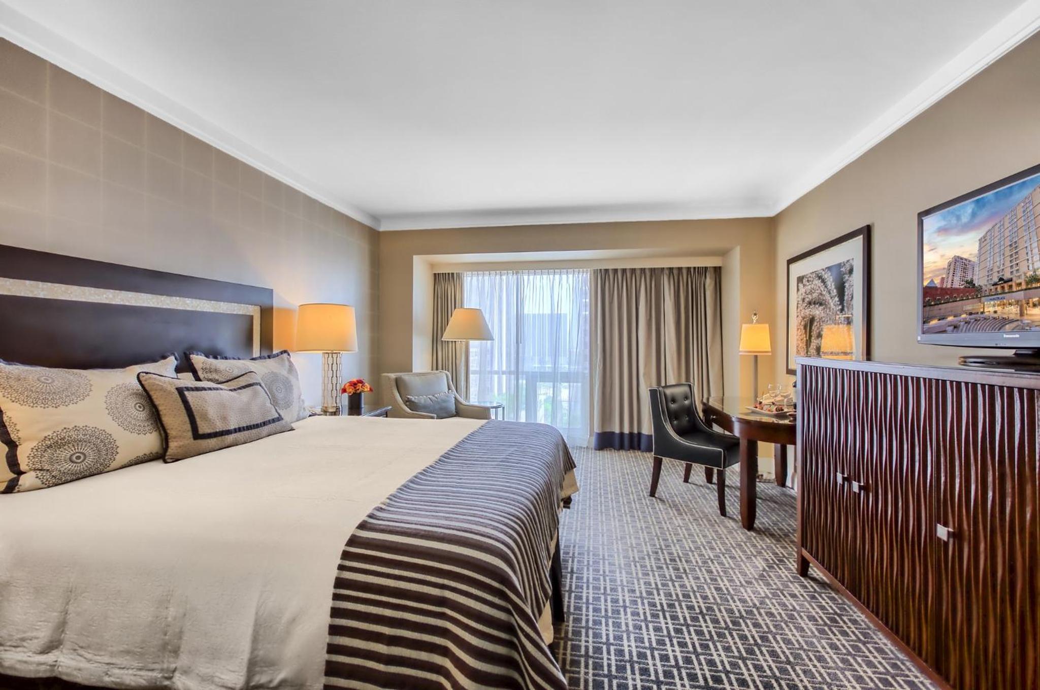 Omni Los Angeles Hotel