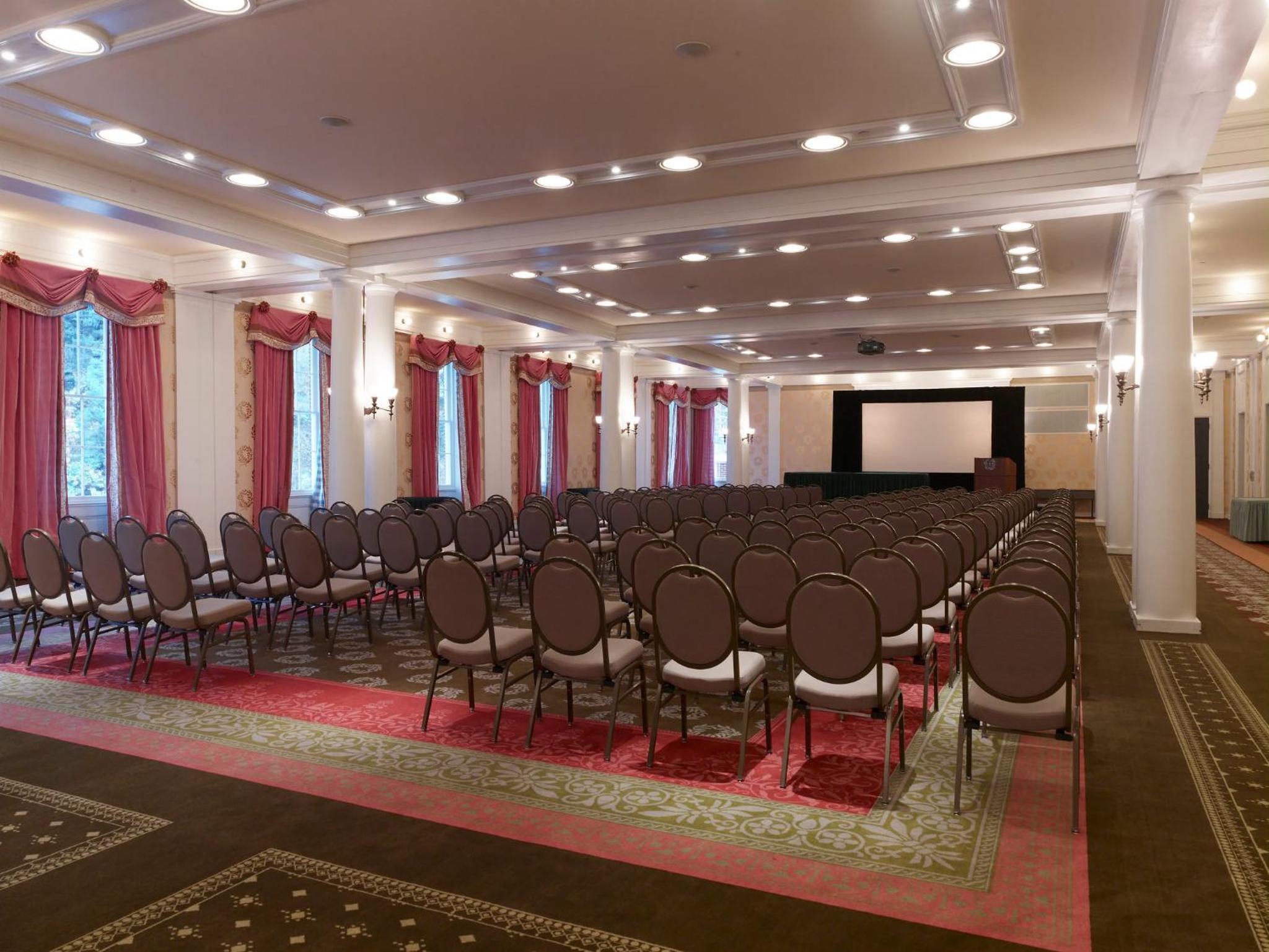 Bedford Vacations - Omni Bedford Springs Resort  Spa - Property Image 6