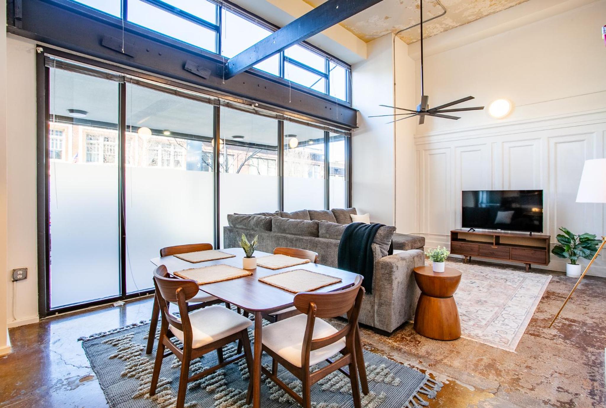 Urban Sterchi Lofts - Downtown Knoxville view 3