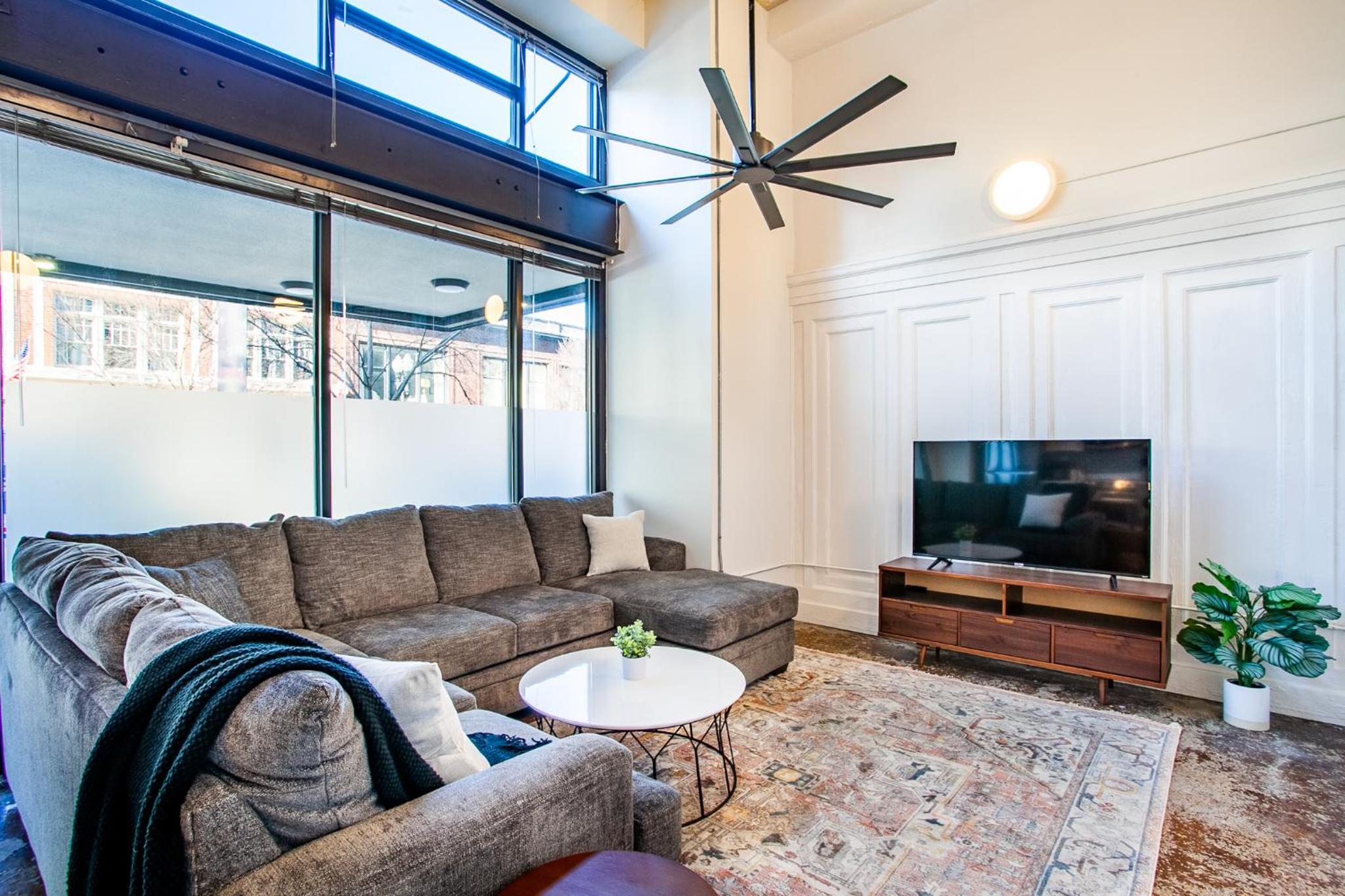 Urban Sterchi Lofts - Downtown Knoxville view 5
