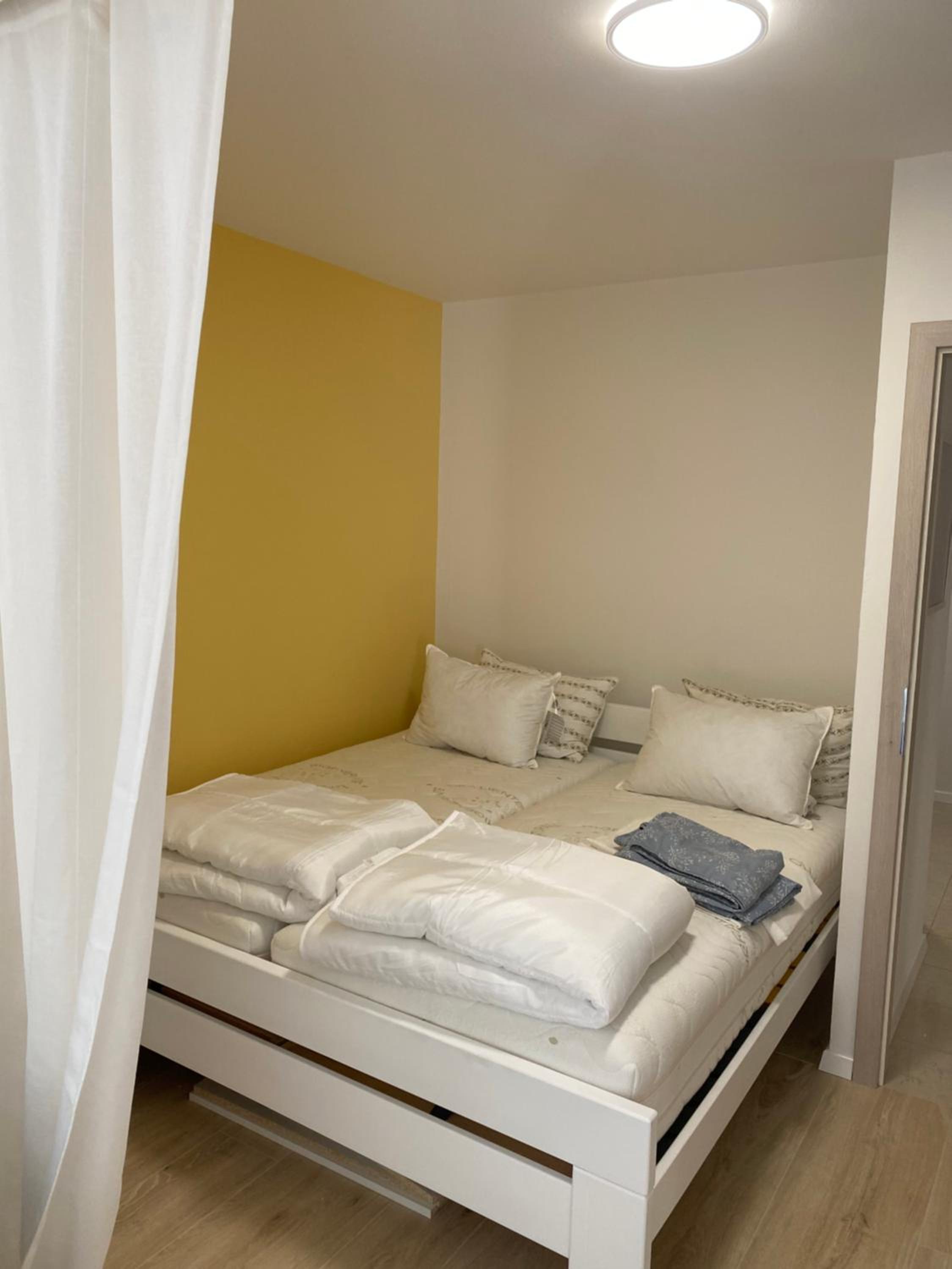 At Alex studio apartment view 3