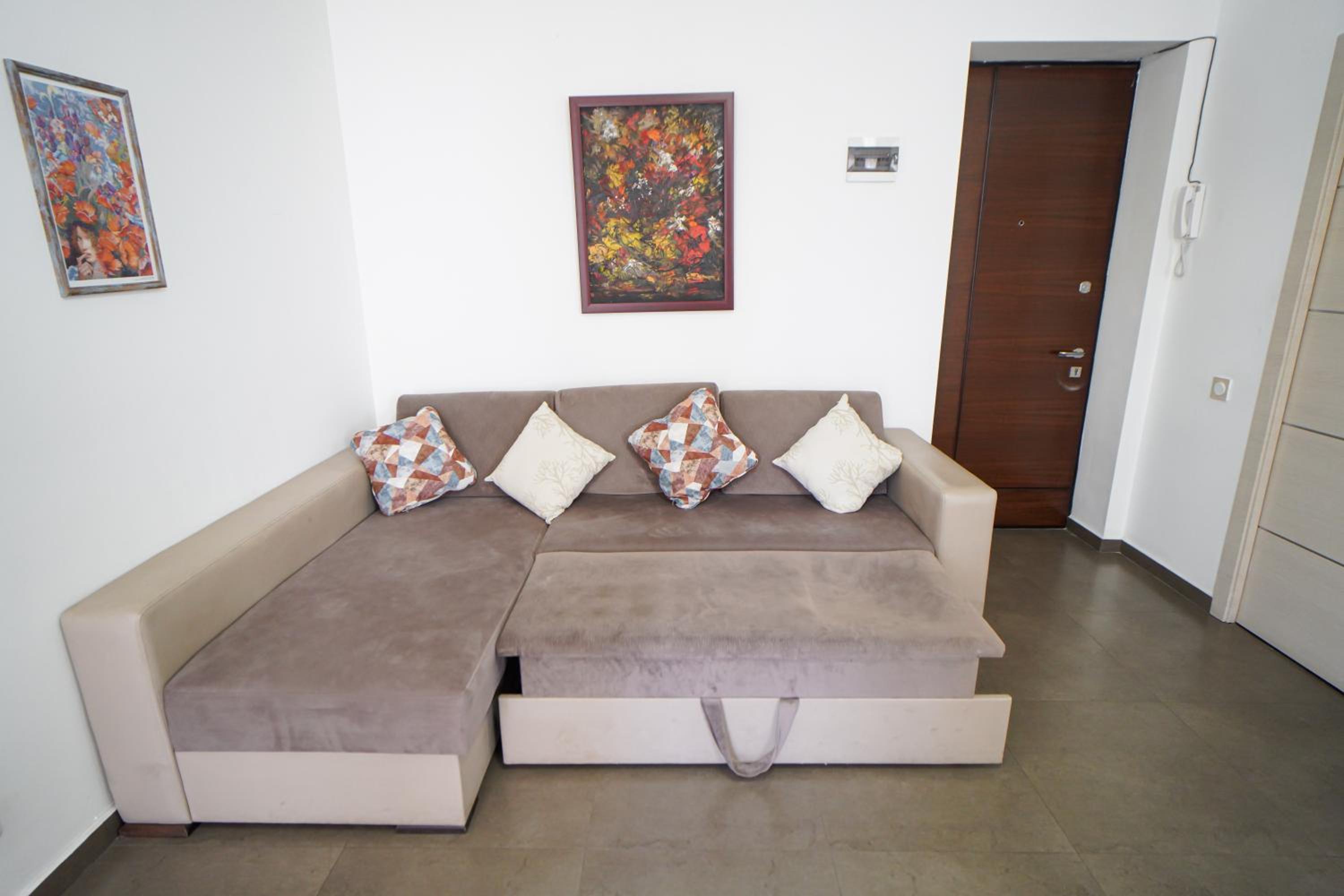 1-BDR comfort apartment near Opera house