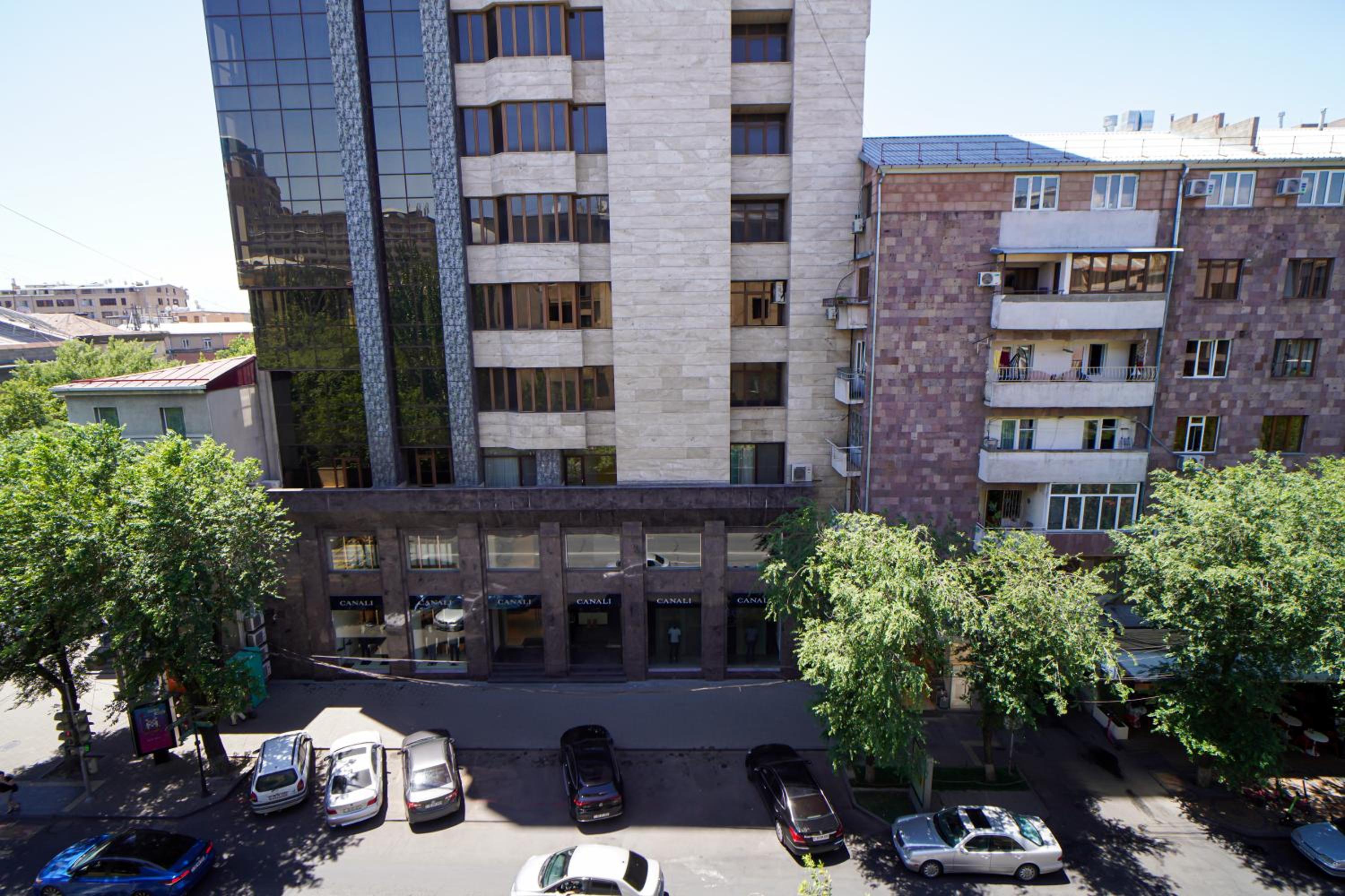 1-BDR comfort apartment near Opera house