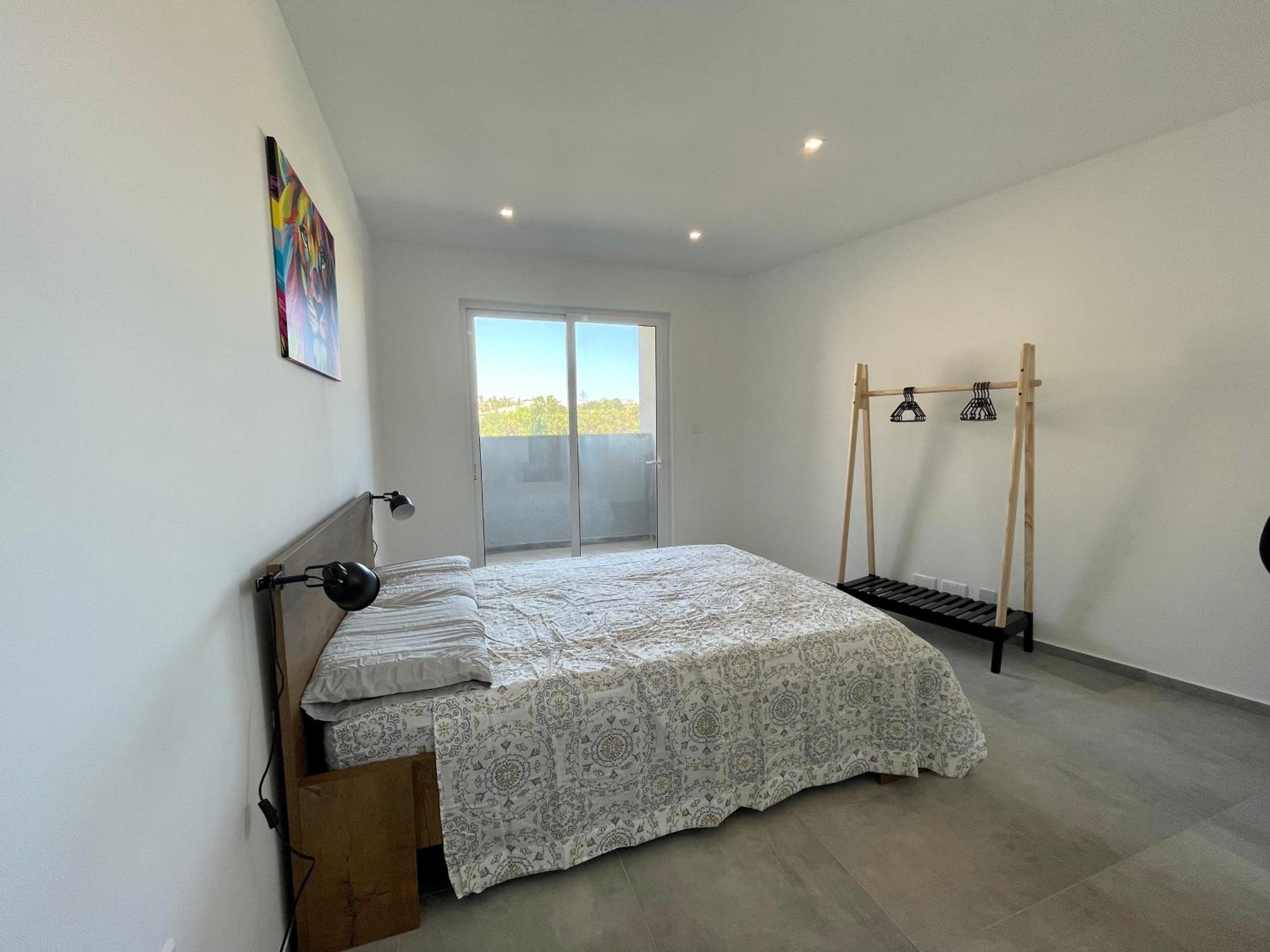 190 Sqm Apartment in Swieqi with Views and free high speed Wifi photo 5