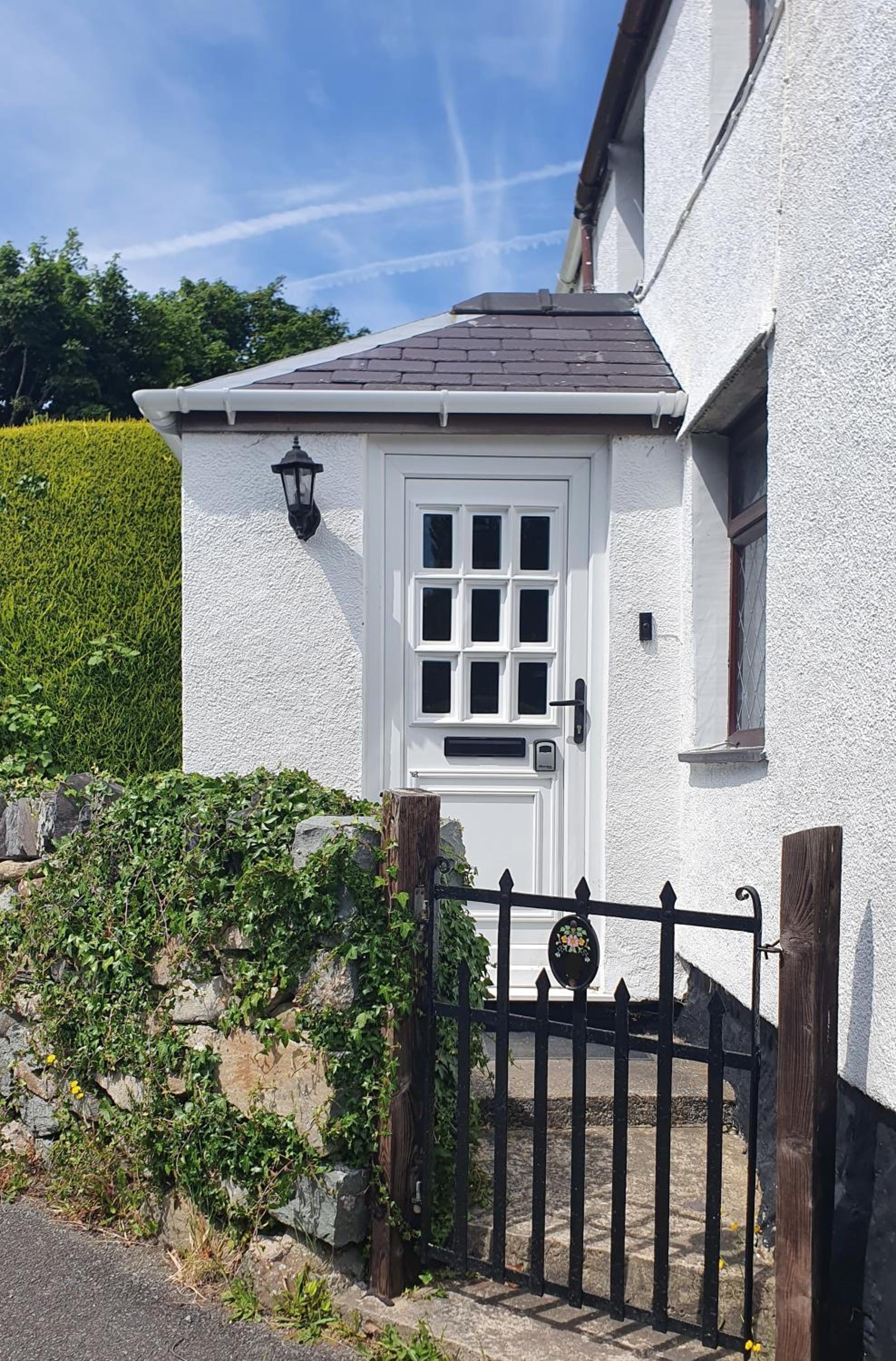Green Cottage view 3