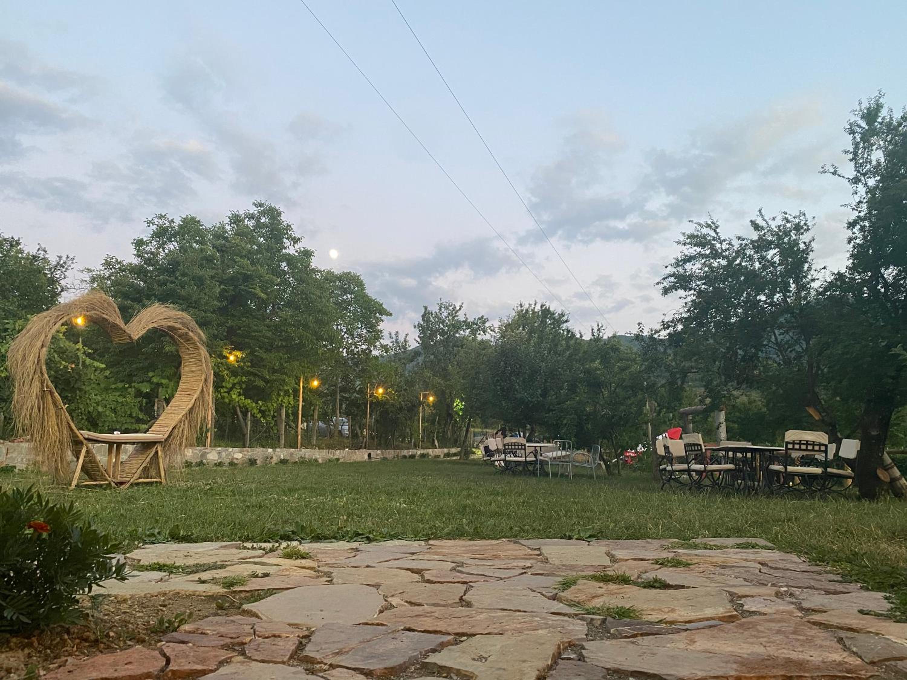 VILA DISHA