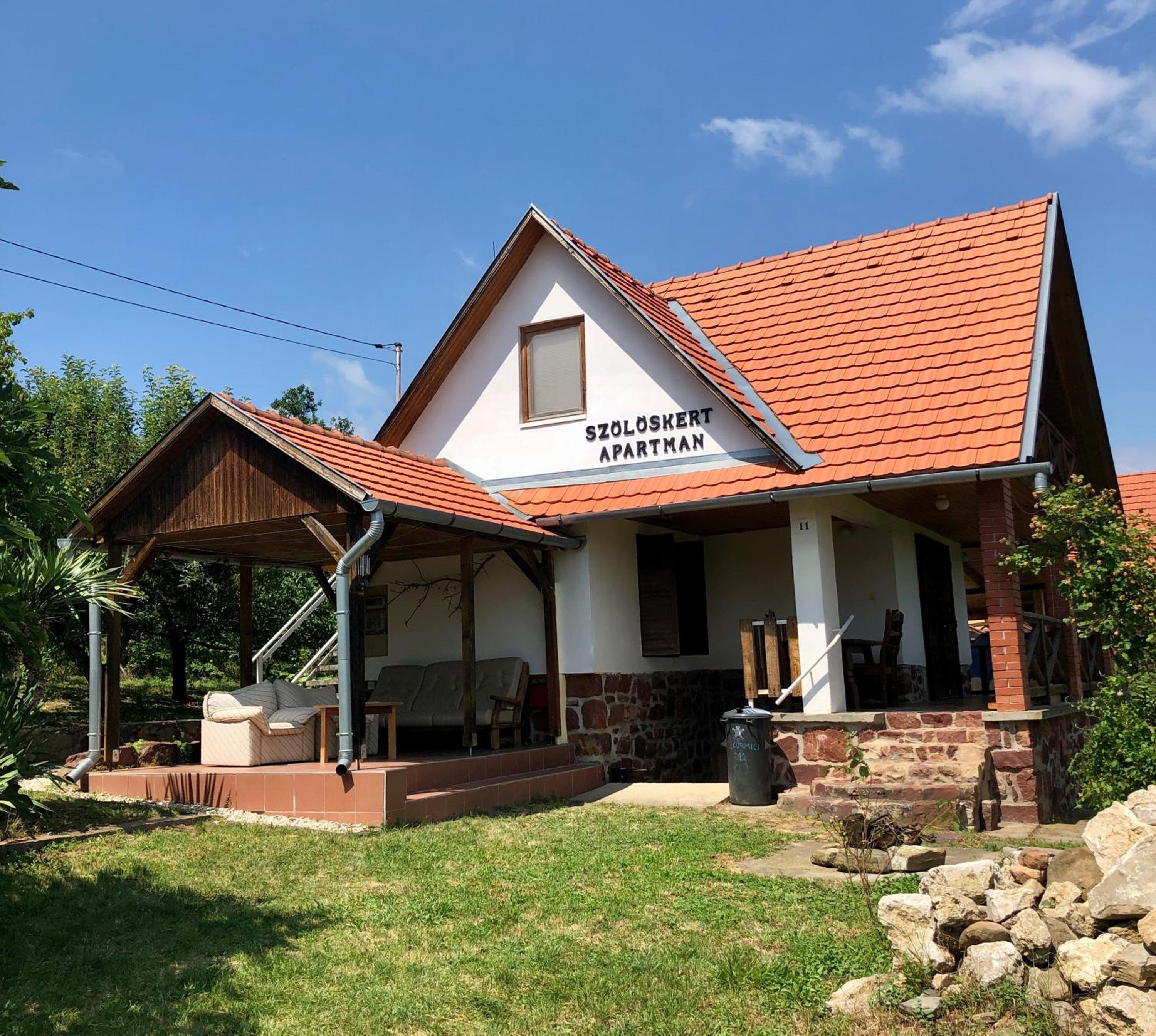 Szőlőskert Studio Apartman Ábrahámhegy view 5