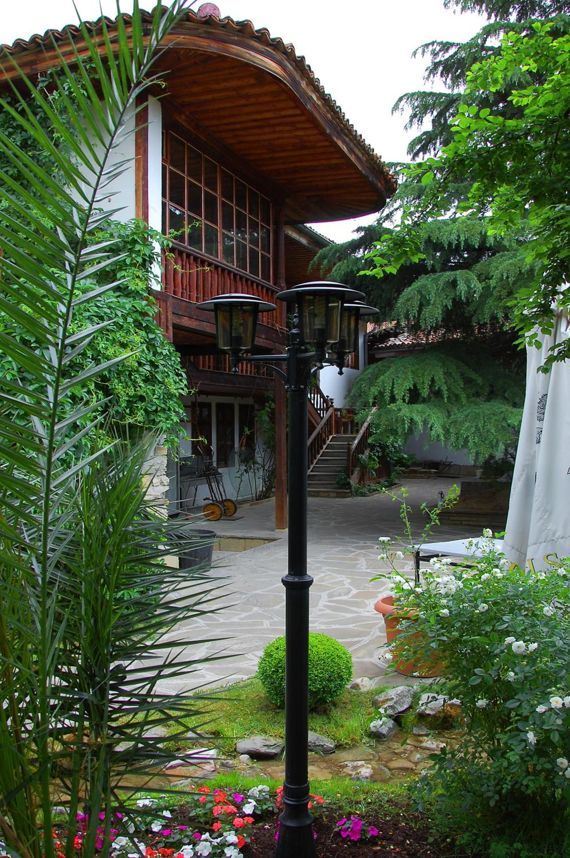Chakarova Guest House