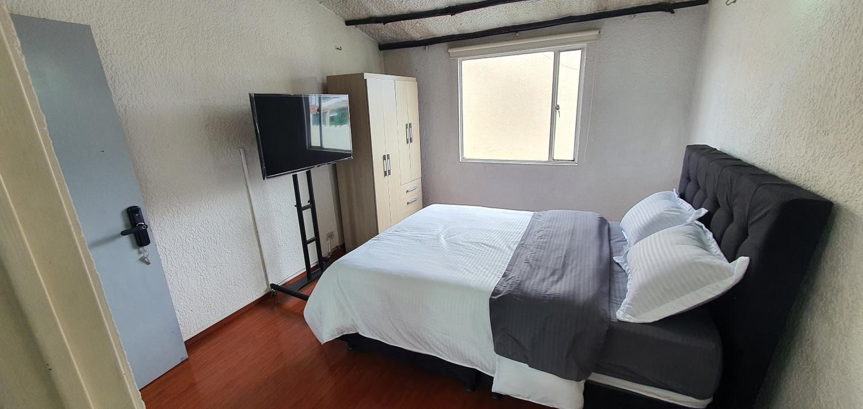 Portal Norte 170 ACOGEDORAS HABITACIONES CON TODOS LOS SERVICIOS