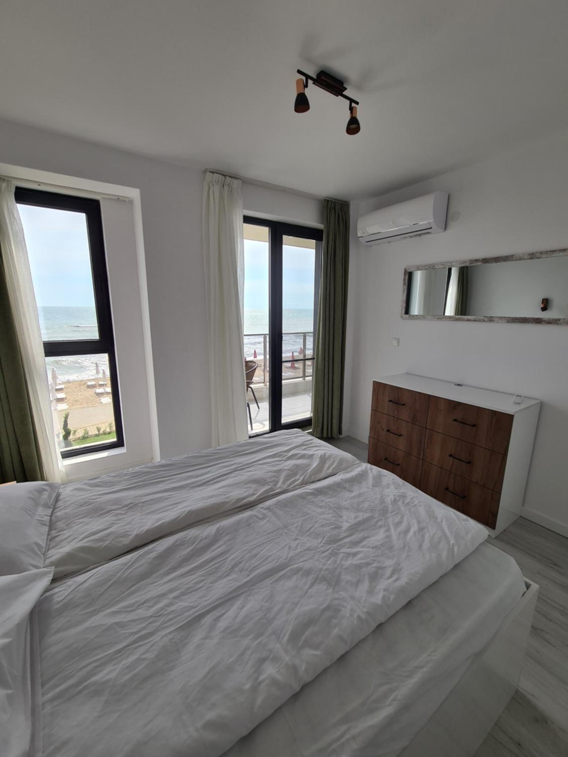 Gold beach apart Obzor view 5