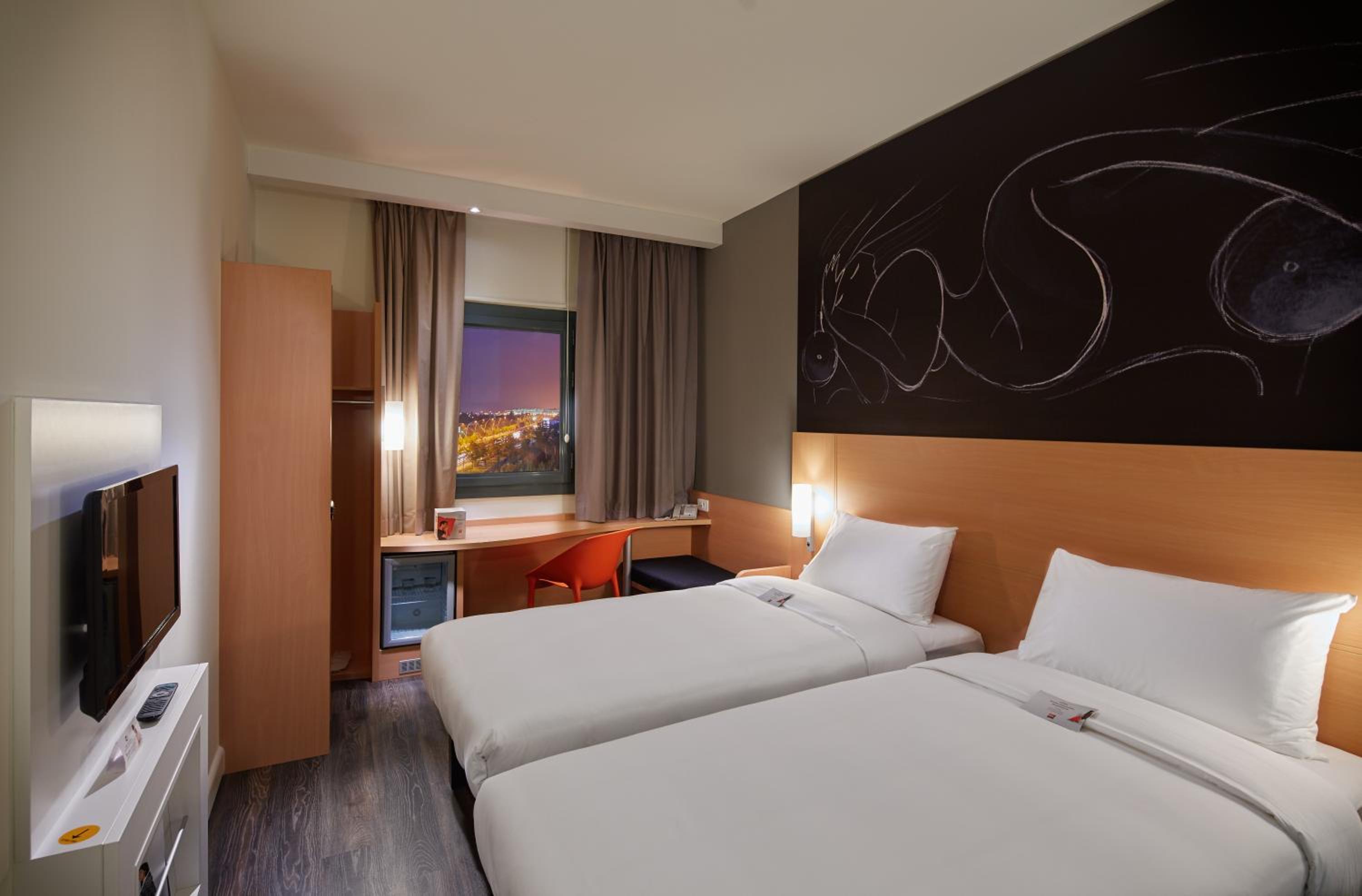 ibis Ankara Airport Hotel - Image 19