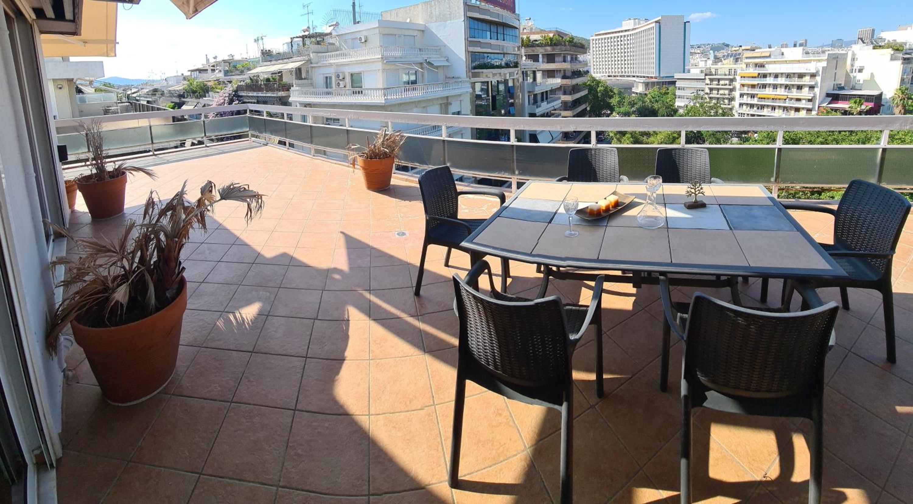 Downtown, penthouse apartment with great view, Pagkrati