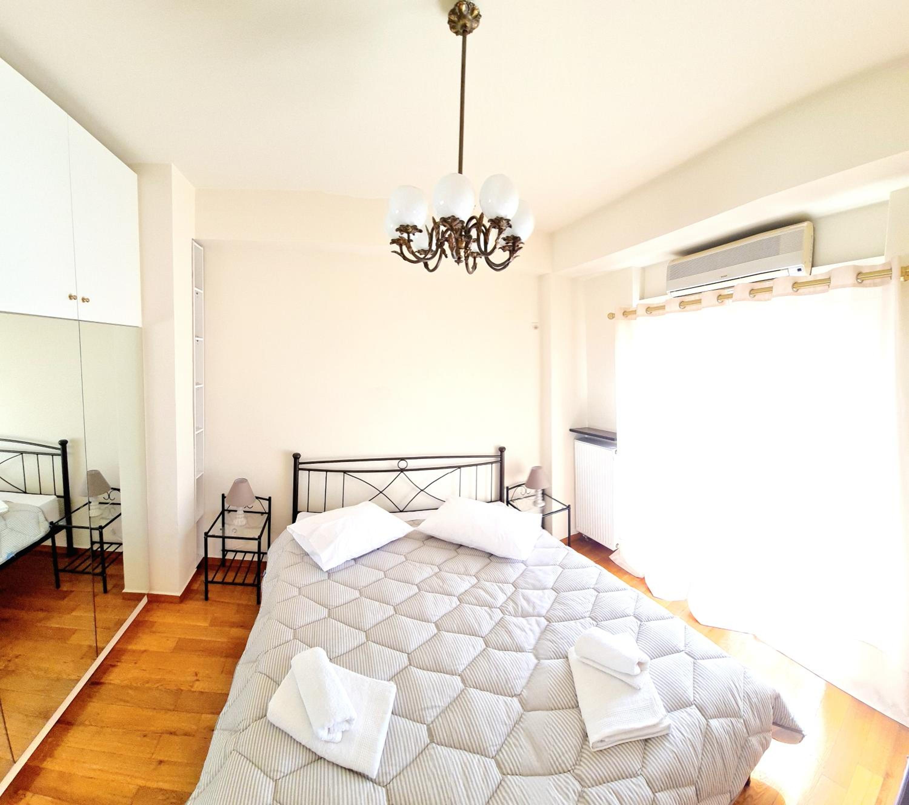 Downtown, penthouse apartment with great view, Pagkrati