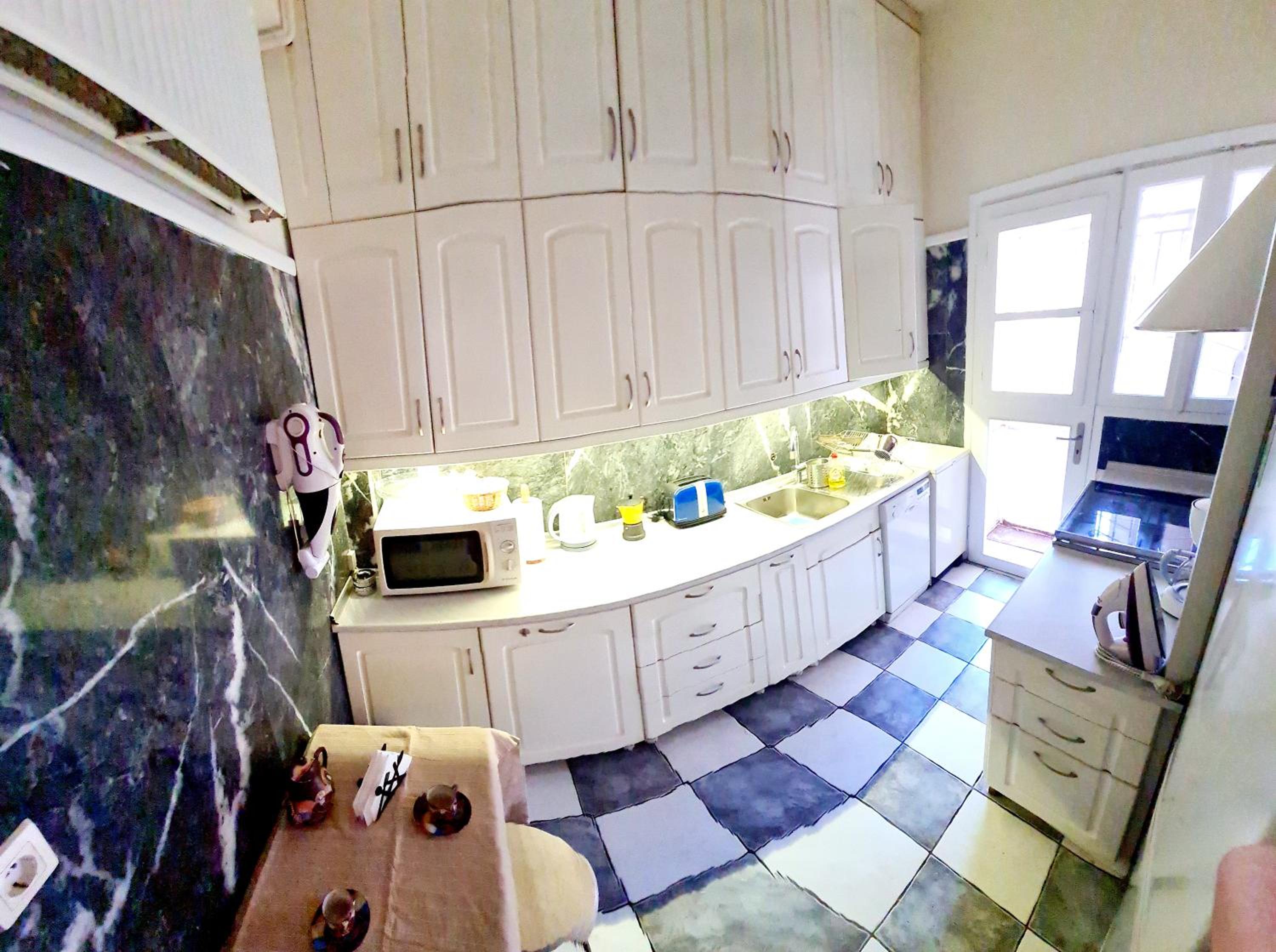 Downtown, penthouse apartment with great view, Pagkrati