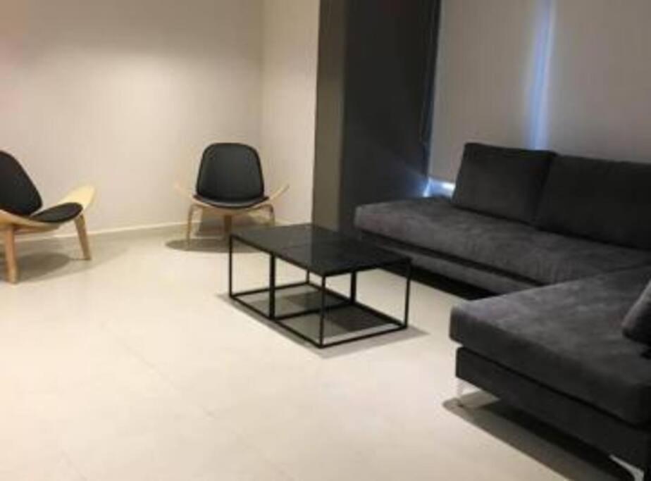 Julia´s apartment