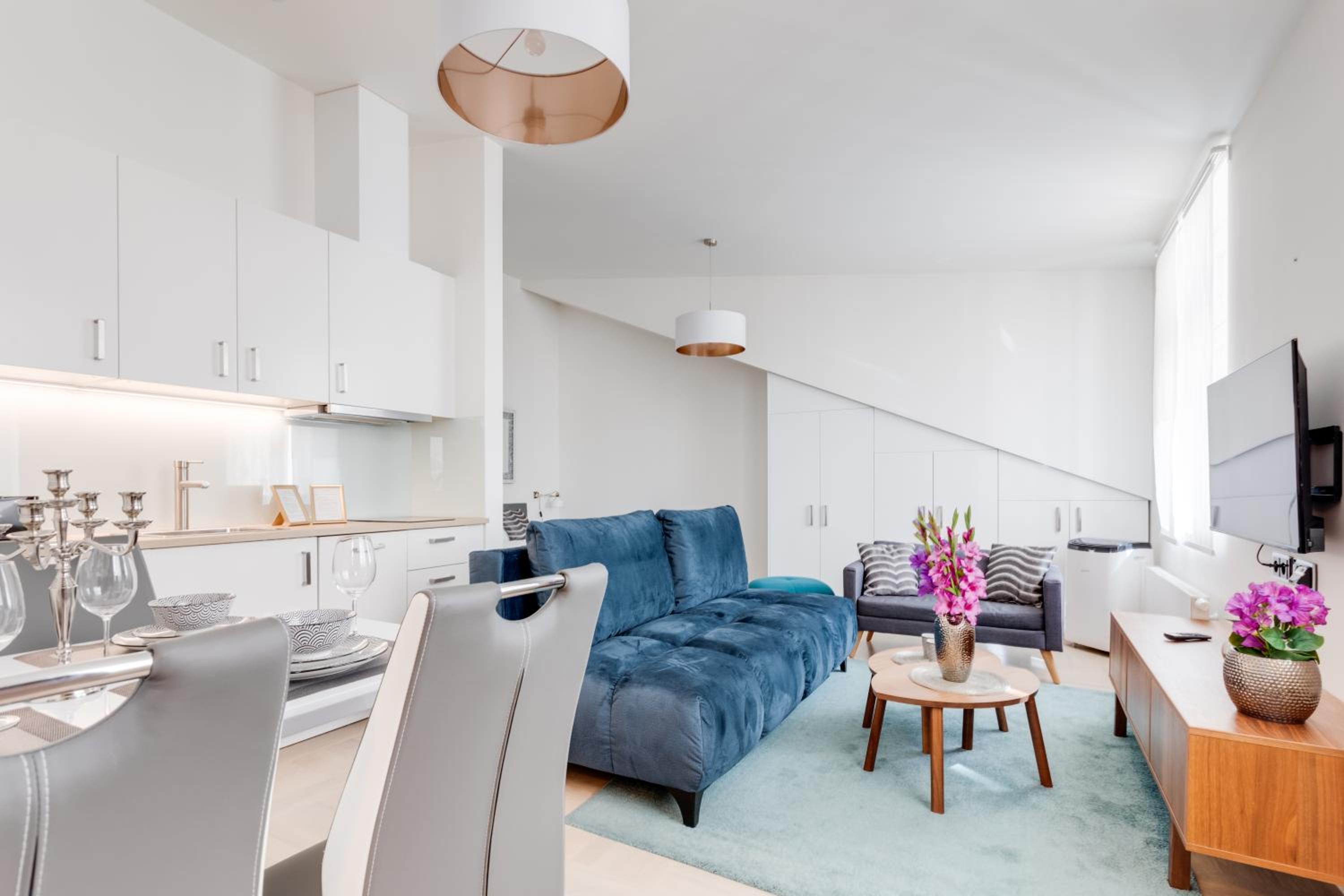 Royal Residence Apartments in the Heart of Prague