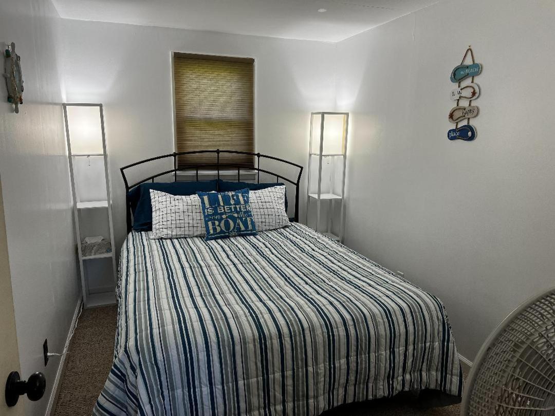 Serene Port Bay Cottage view 5