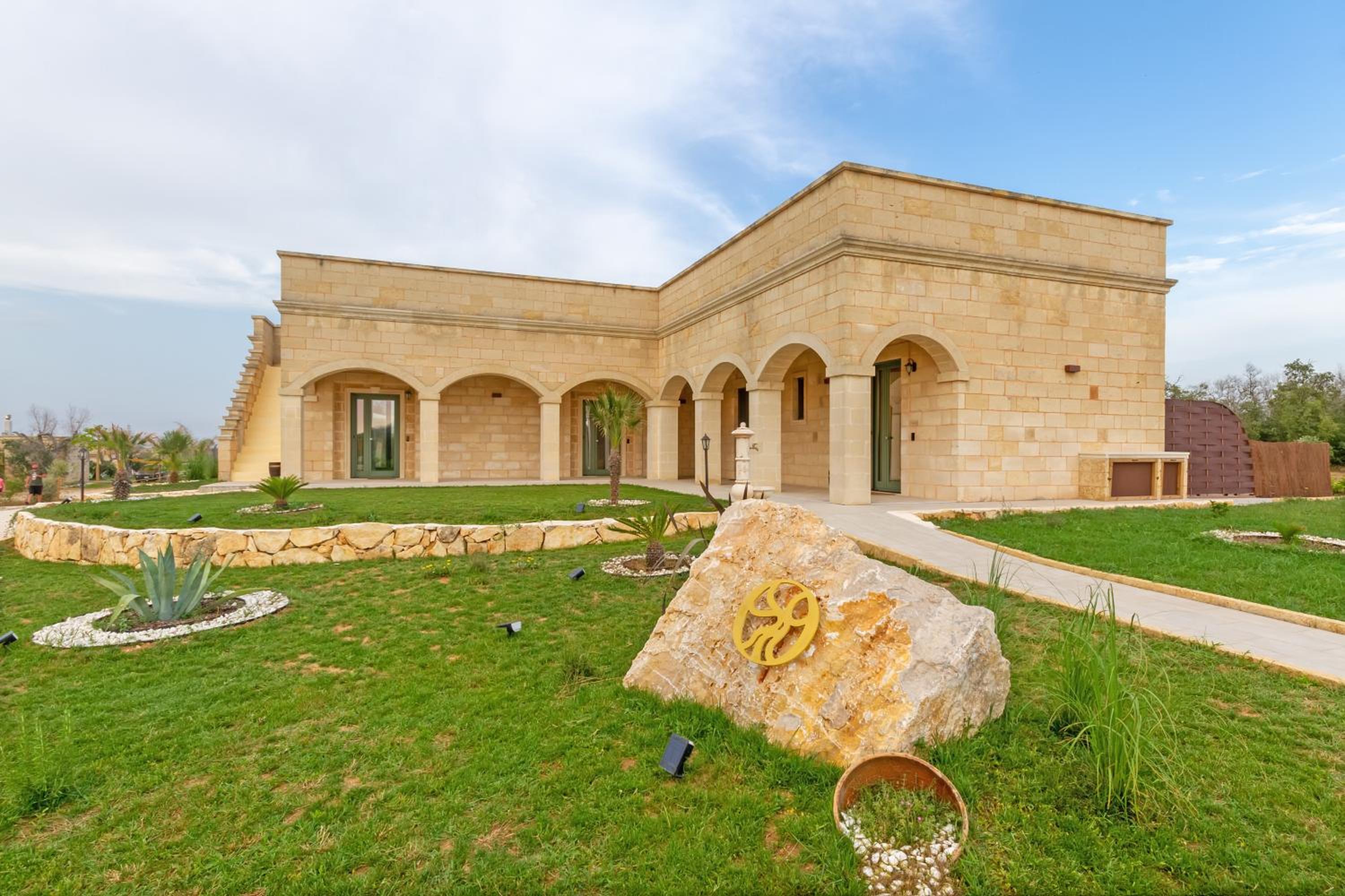 TENUTA DOROLIVO