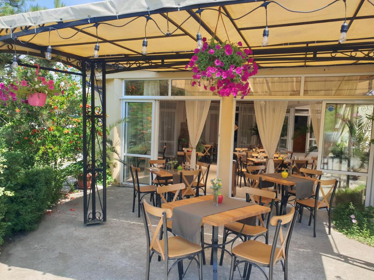 outdoor BBQ area