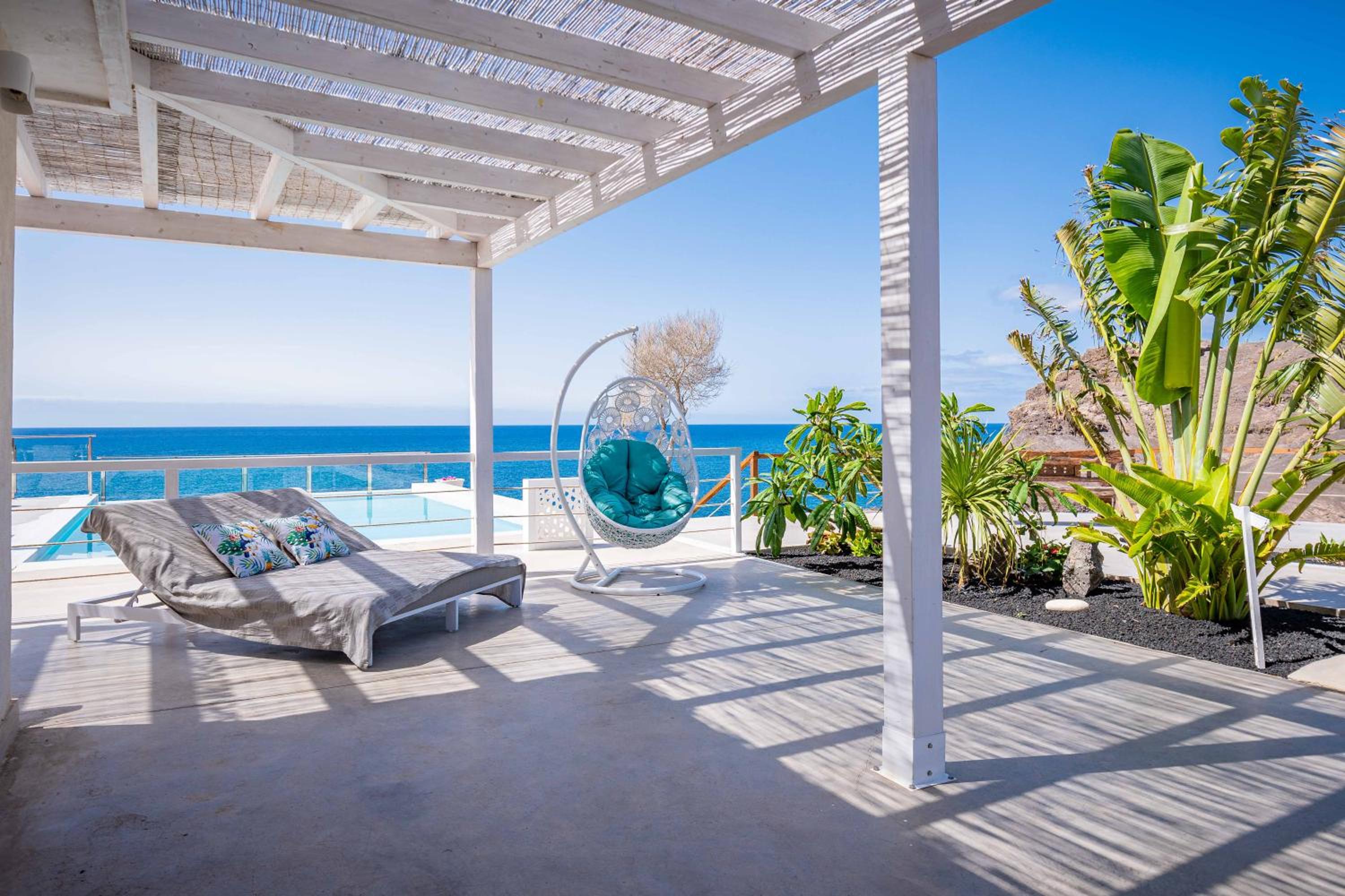 Etti - Paradise Suite La Gaviota view 5