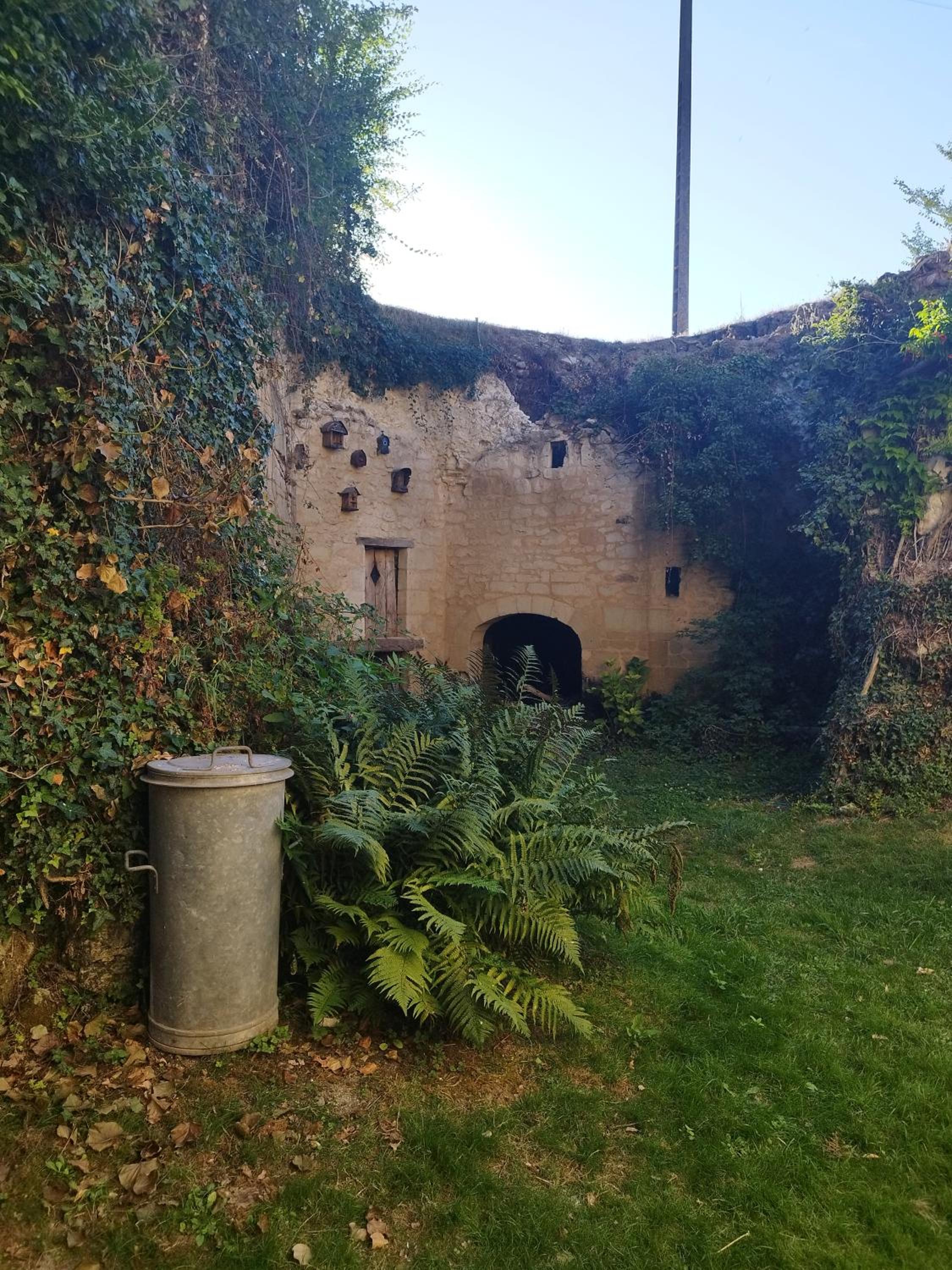 Photo 25