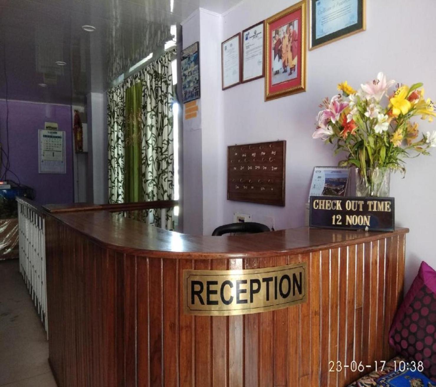 StayApart - Sikkim Regency view 4