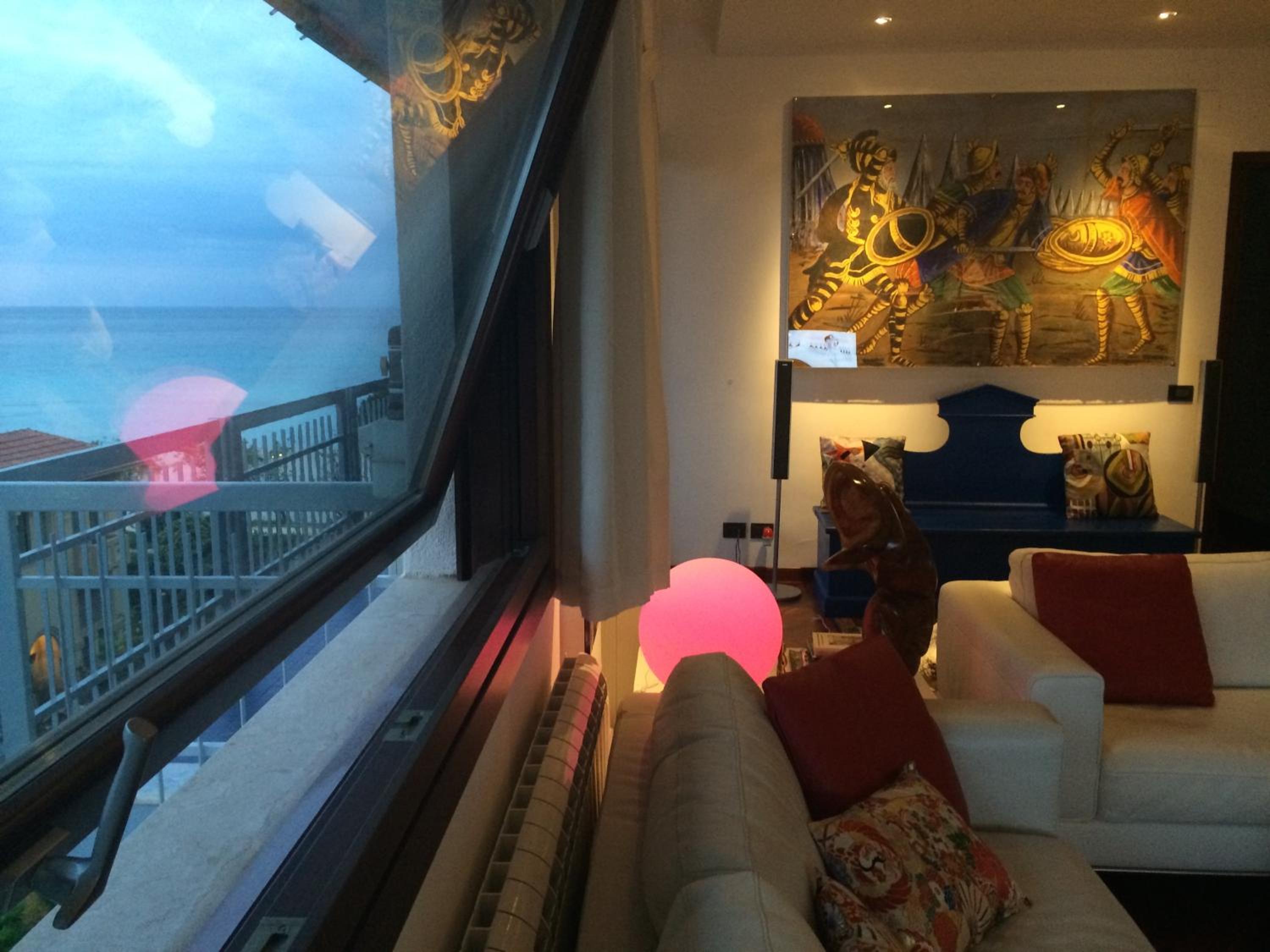 Mondello Luxury Apartment on the Beach