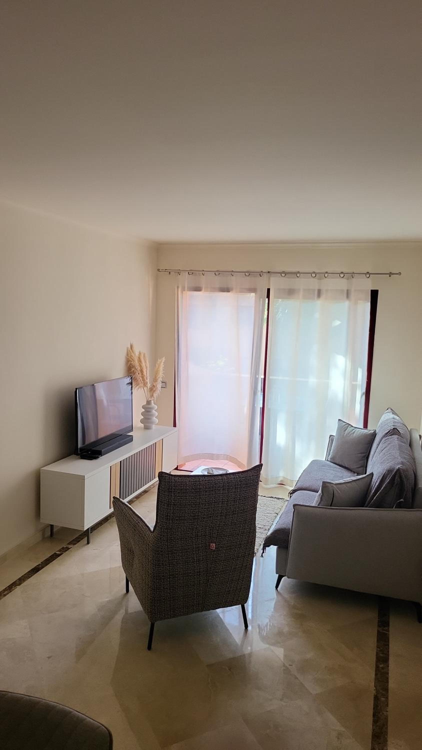 Geweldig Appartement in Los Alcázares direct aan de Boulevard
