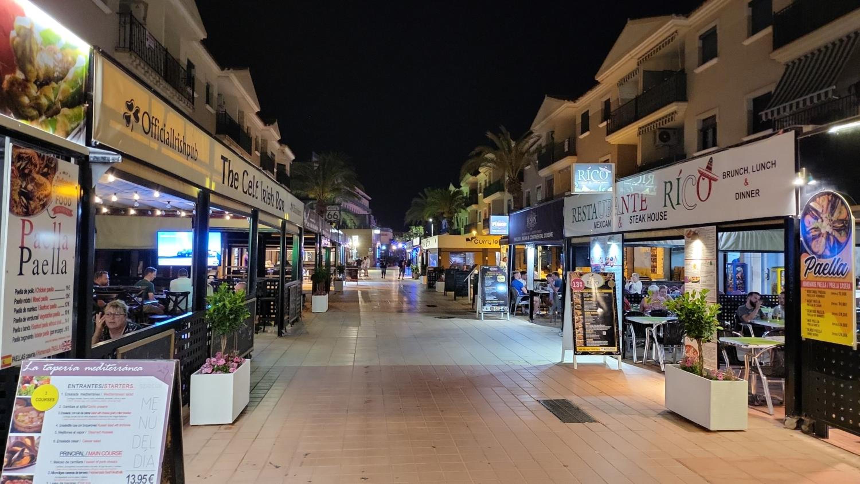 Geweldig Appartement in Los Alcázares direct aan de Boulevard