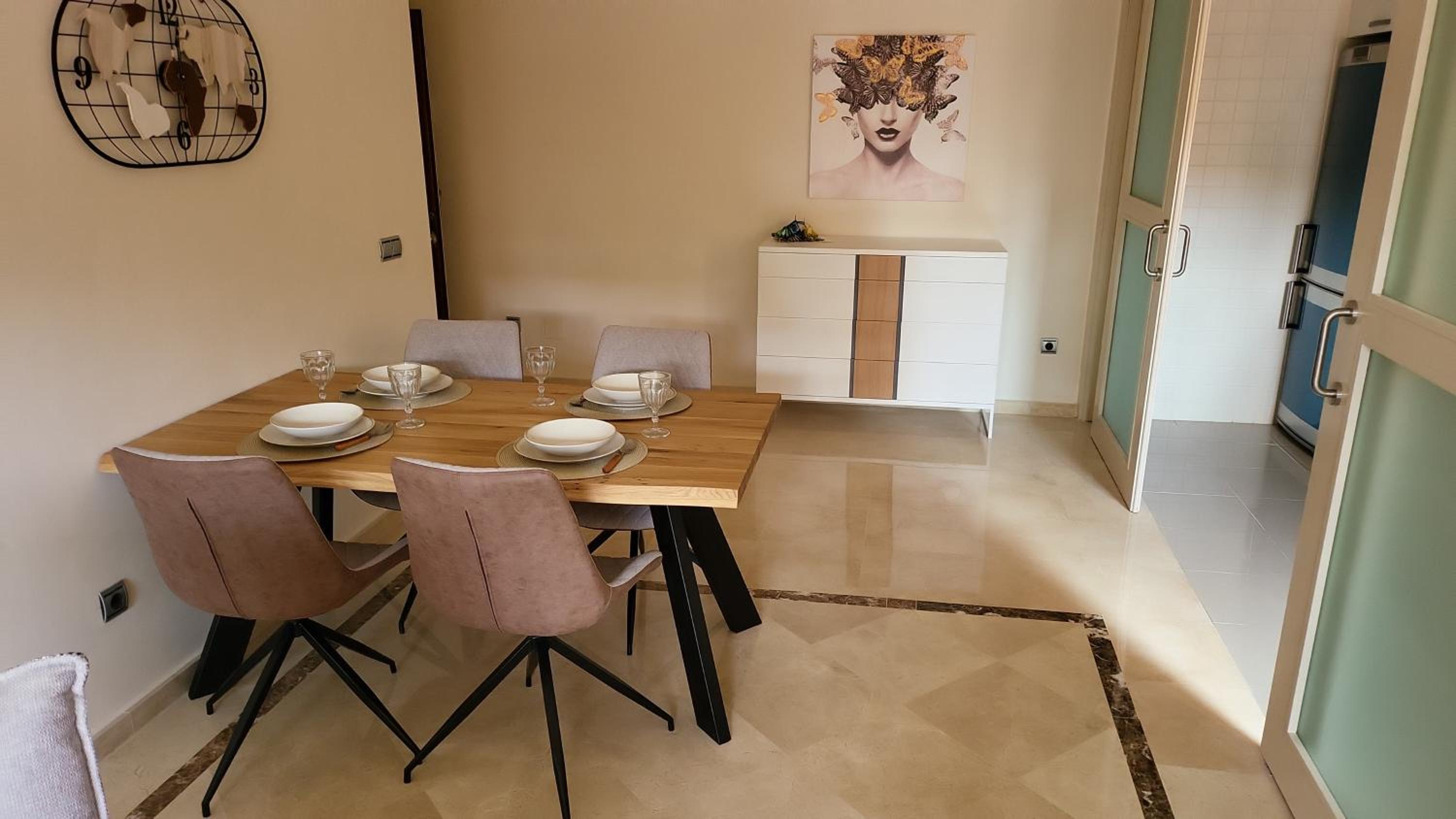 Geweldig Appartement in Los Alcázares direct aan de Boulevard