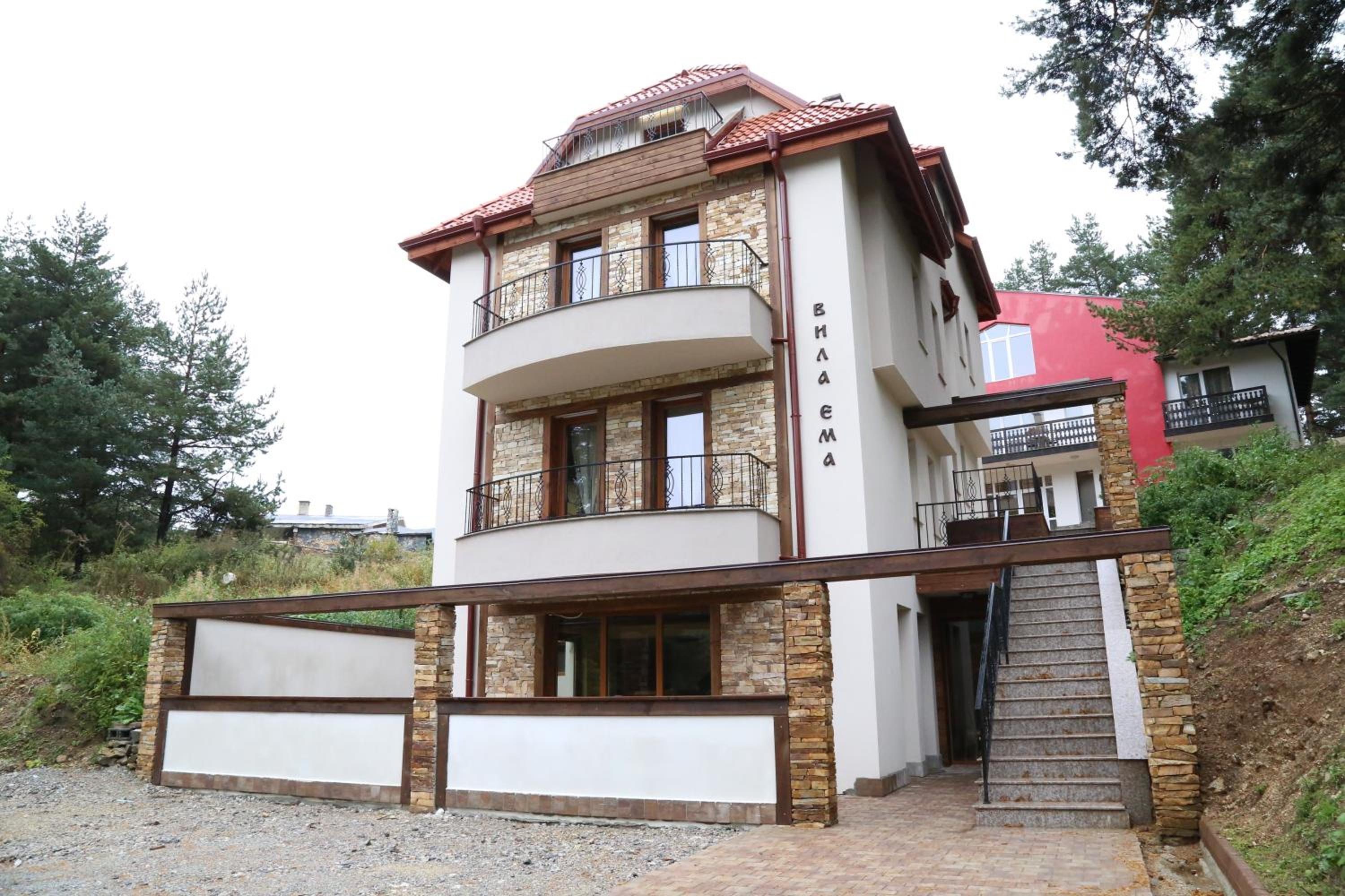 Villa Ema