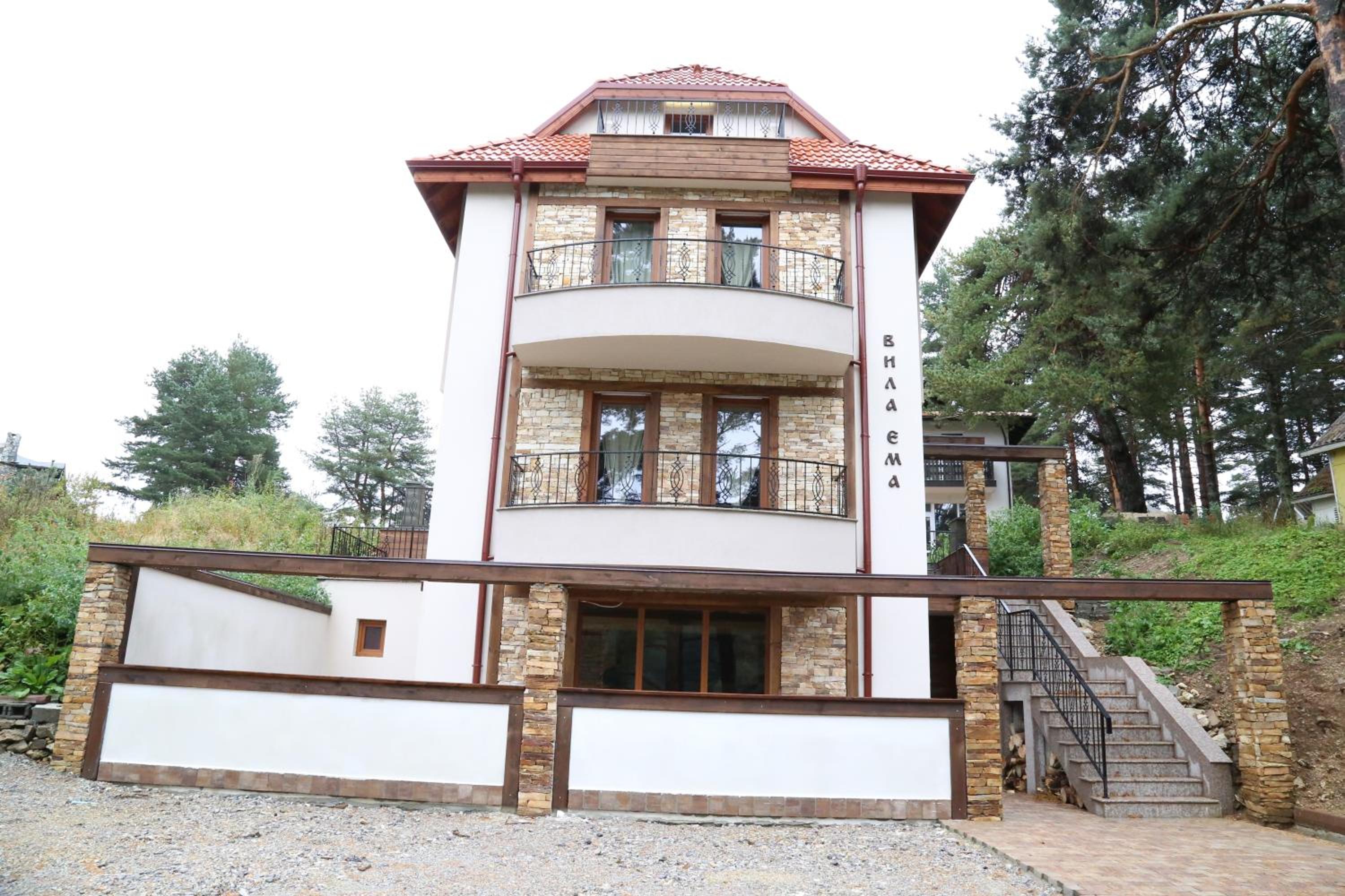 Villa Ema