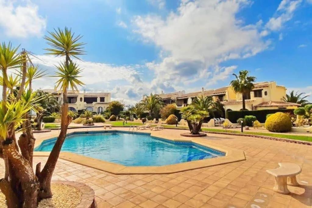 El Sarchal Bohemian holiday home with pool in Moraira